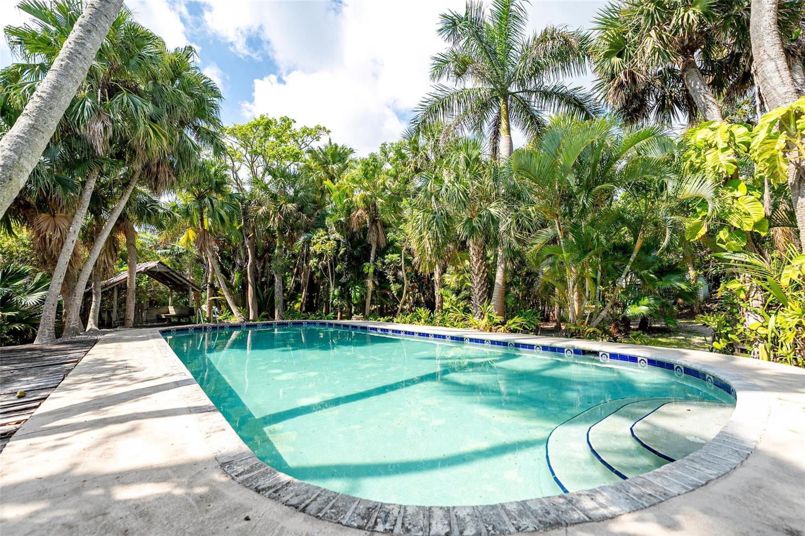 O6364681 Property Photo