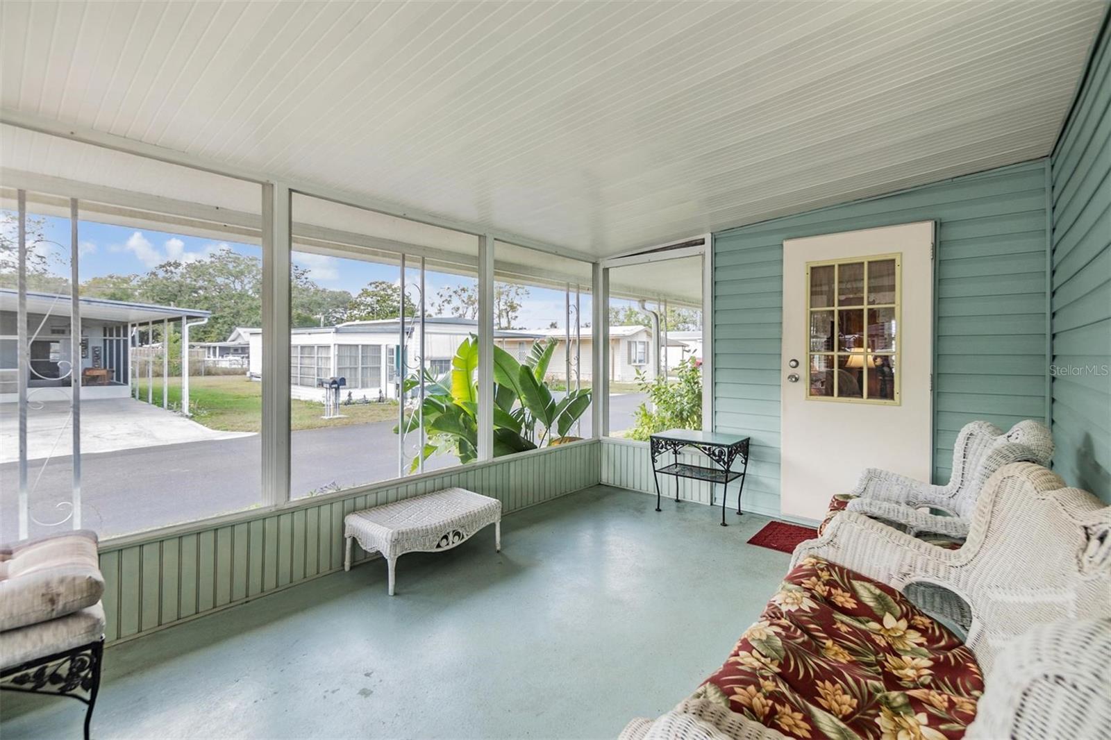 TB8453180 Property Photo