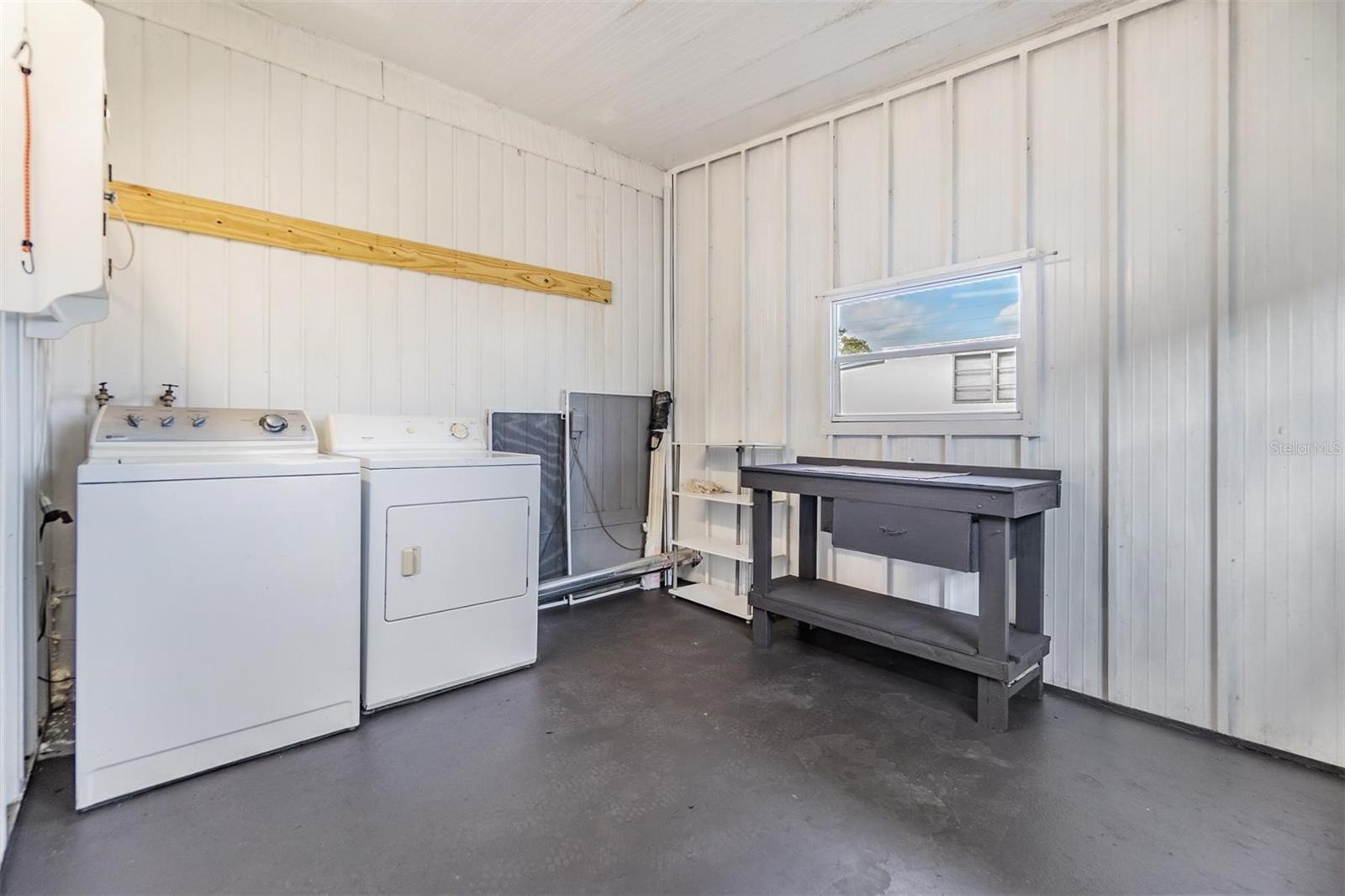 TB8453180 Property Photo