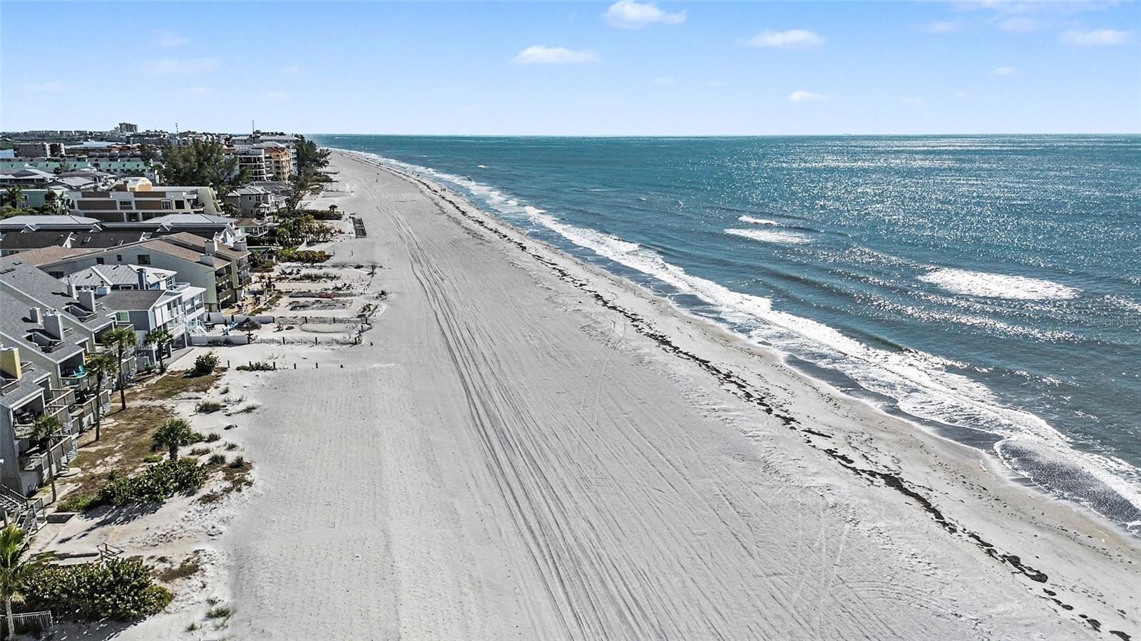 TB8453256 Property Photo