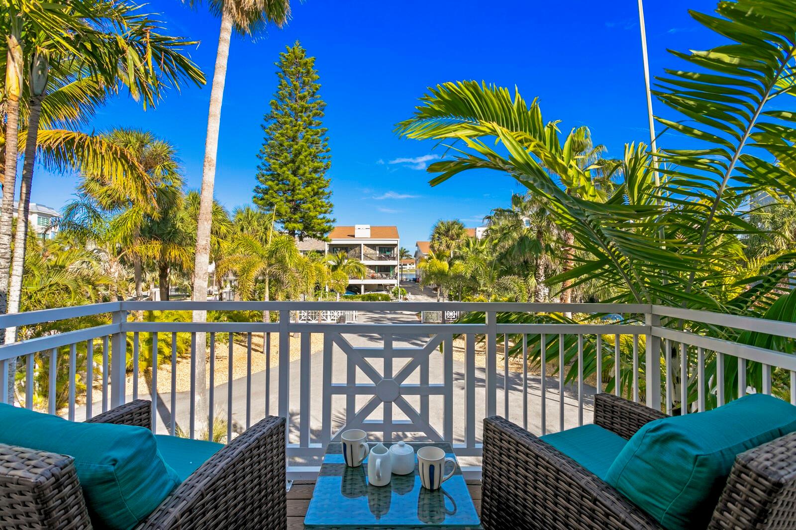 TB8453256 Property Photo