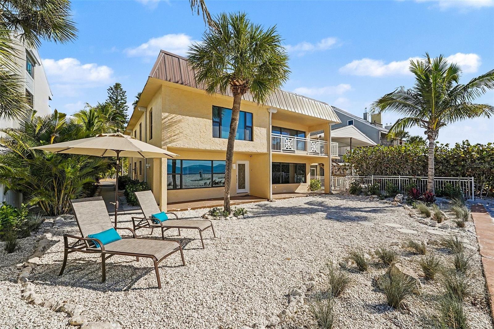 TB8453256 Property Photo