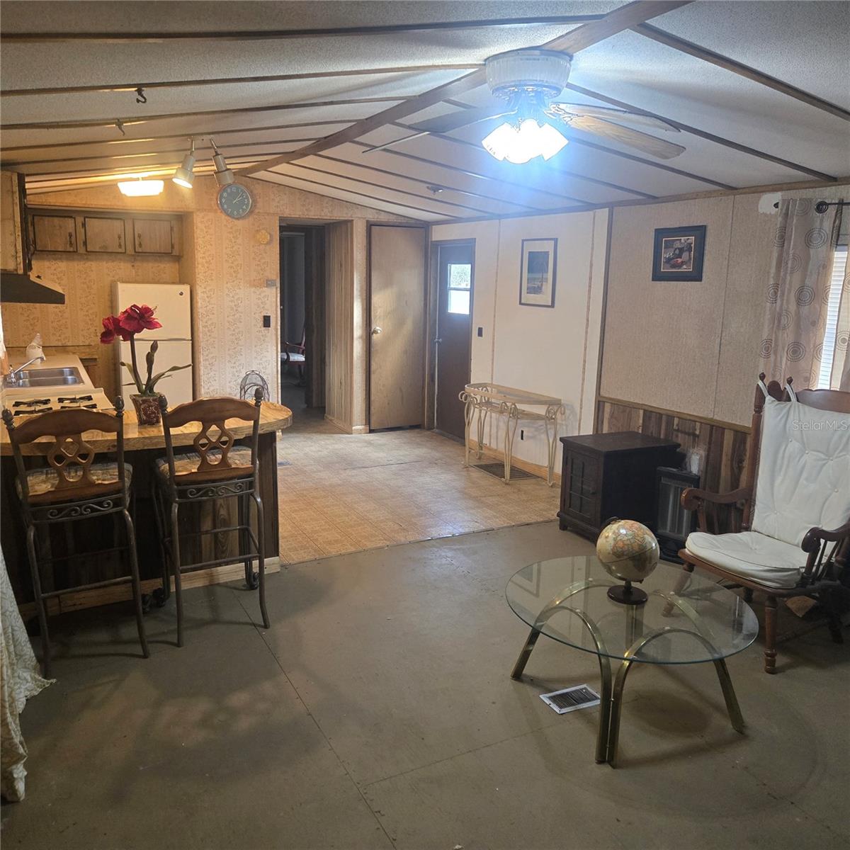 O6364742 Property Photo