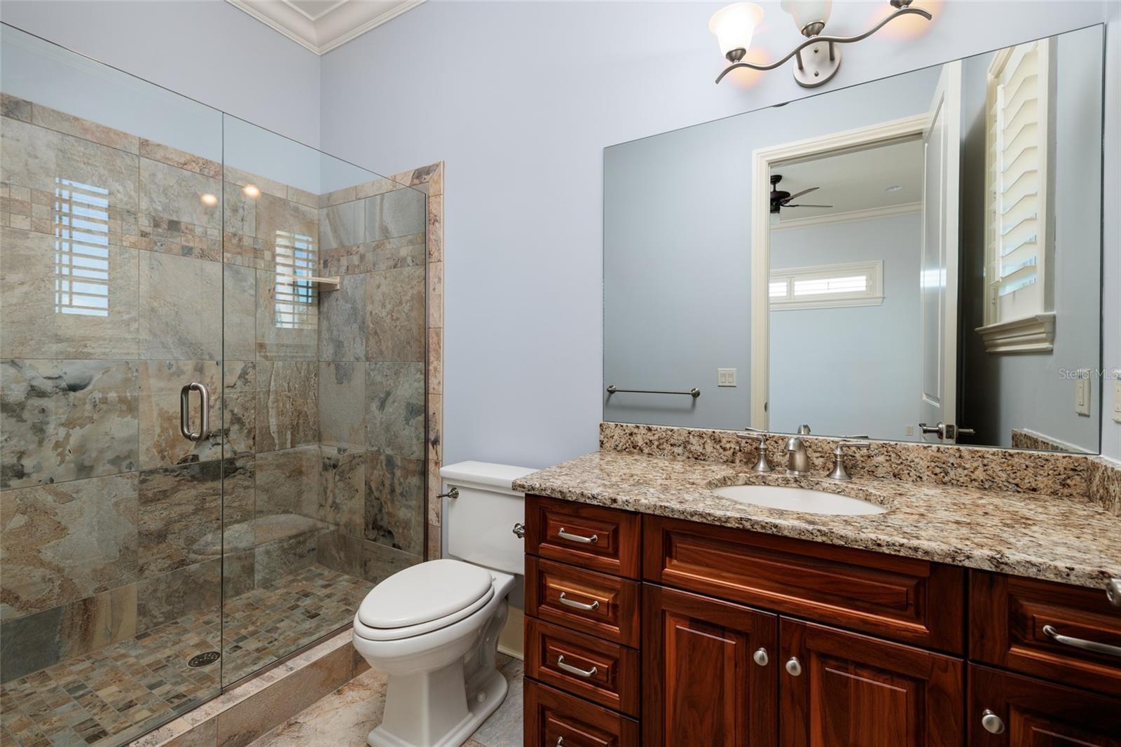 TB8453291 Property Photo