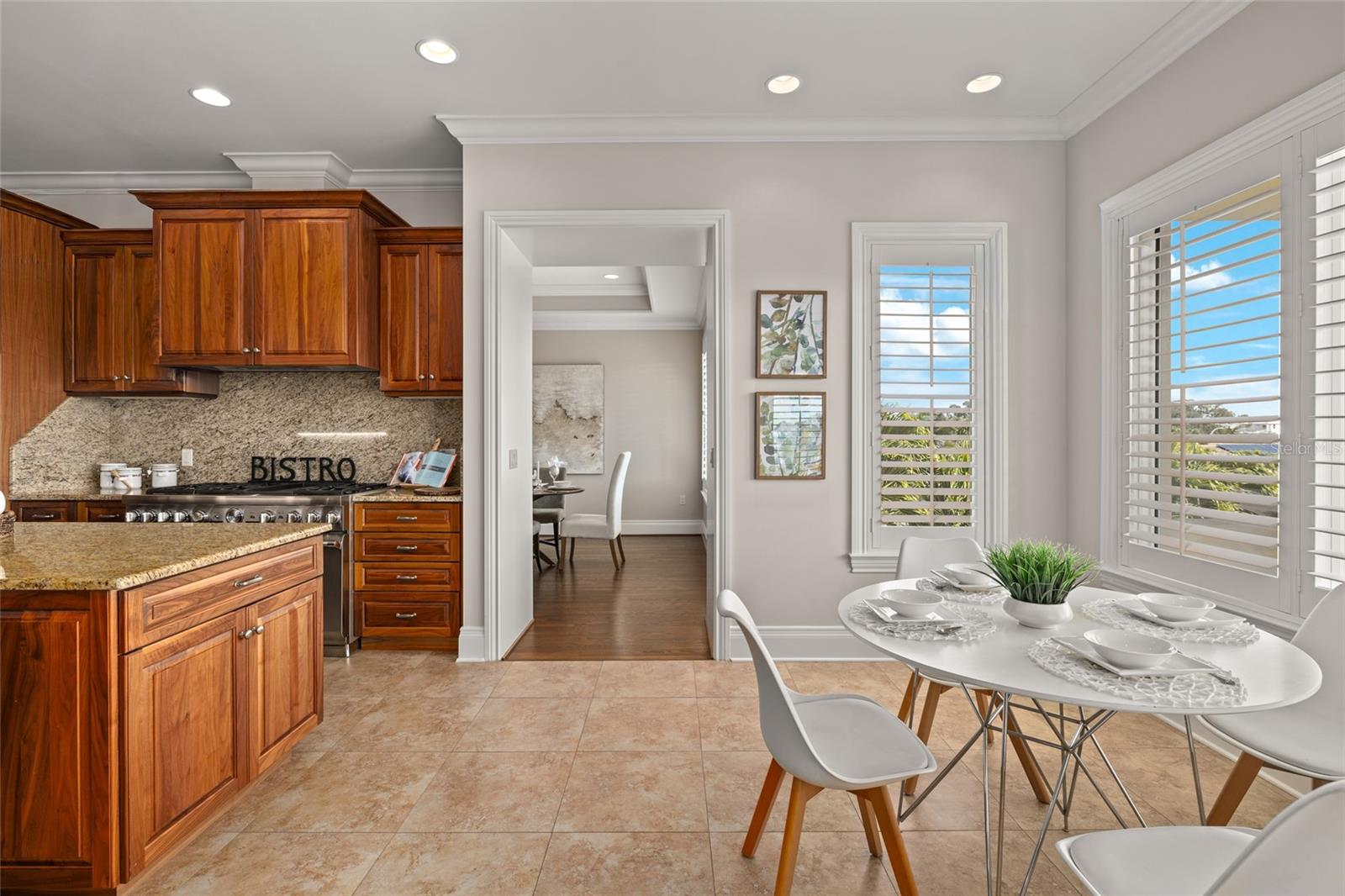 TB8453291 Property Photo