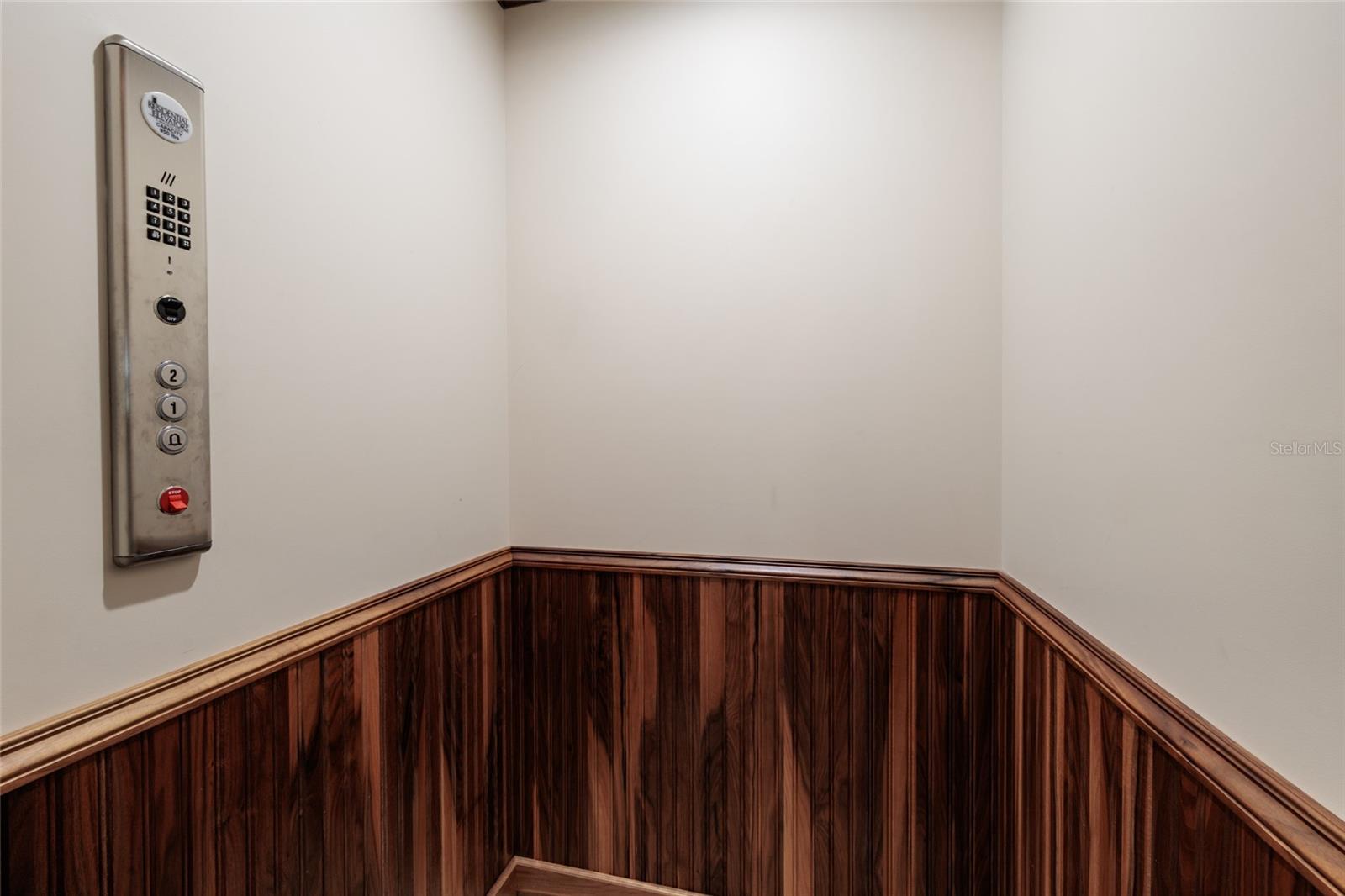 TB8453291 Property Photo