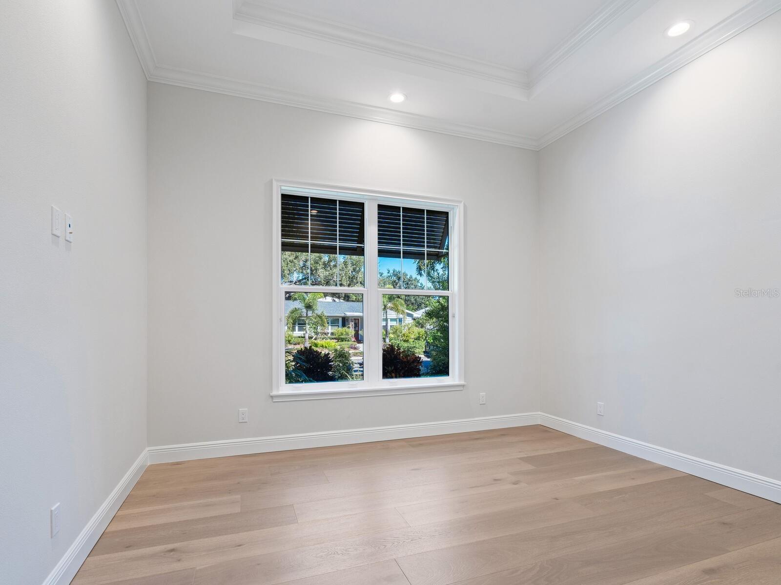 A4674004 Property Photo