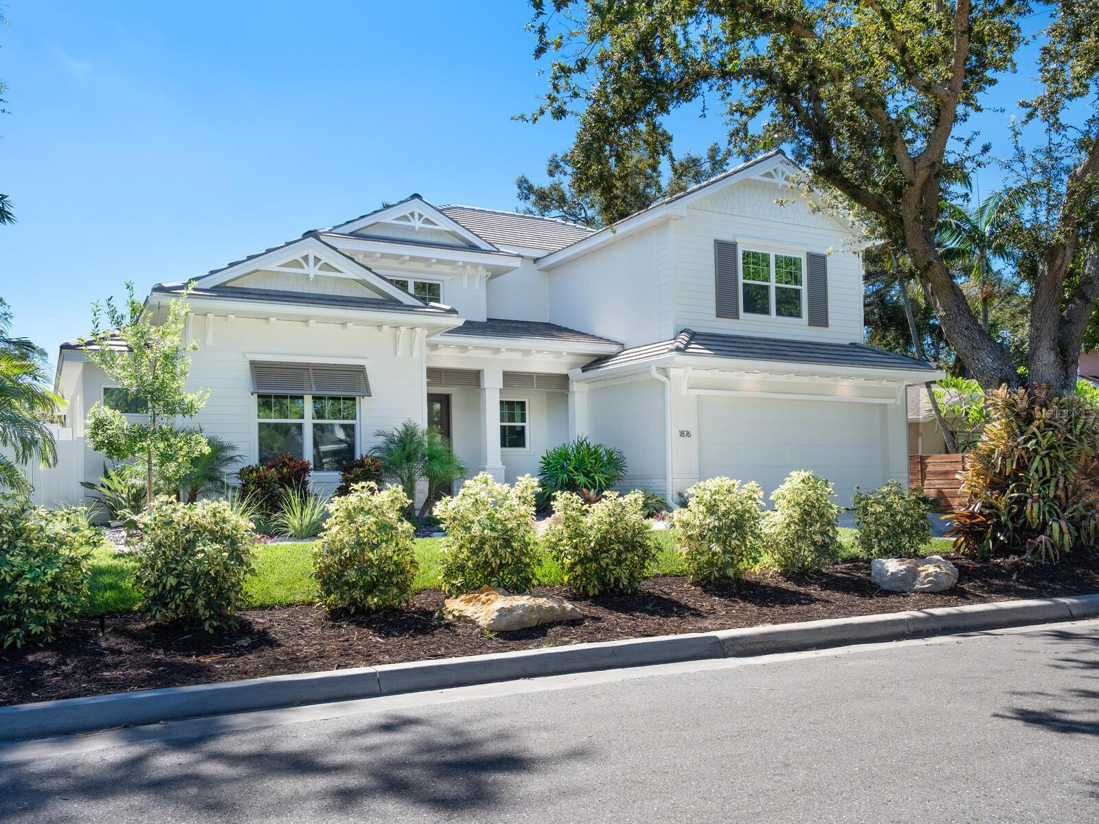 A4674004 Property Photo