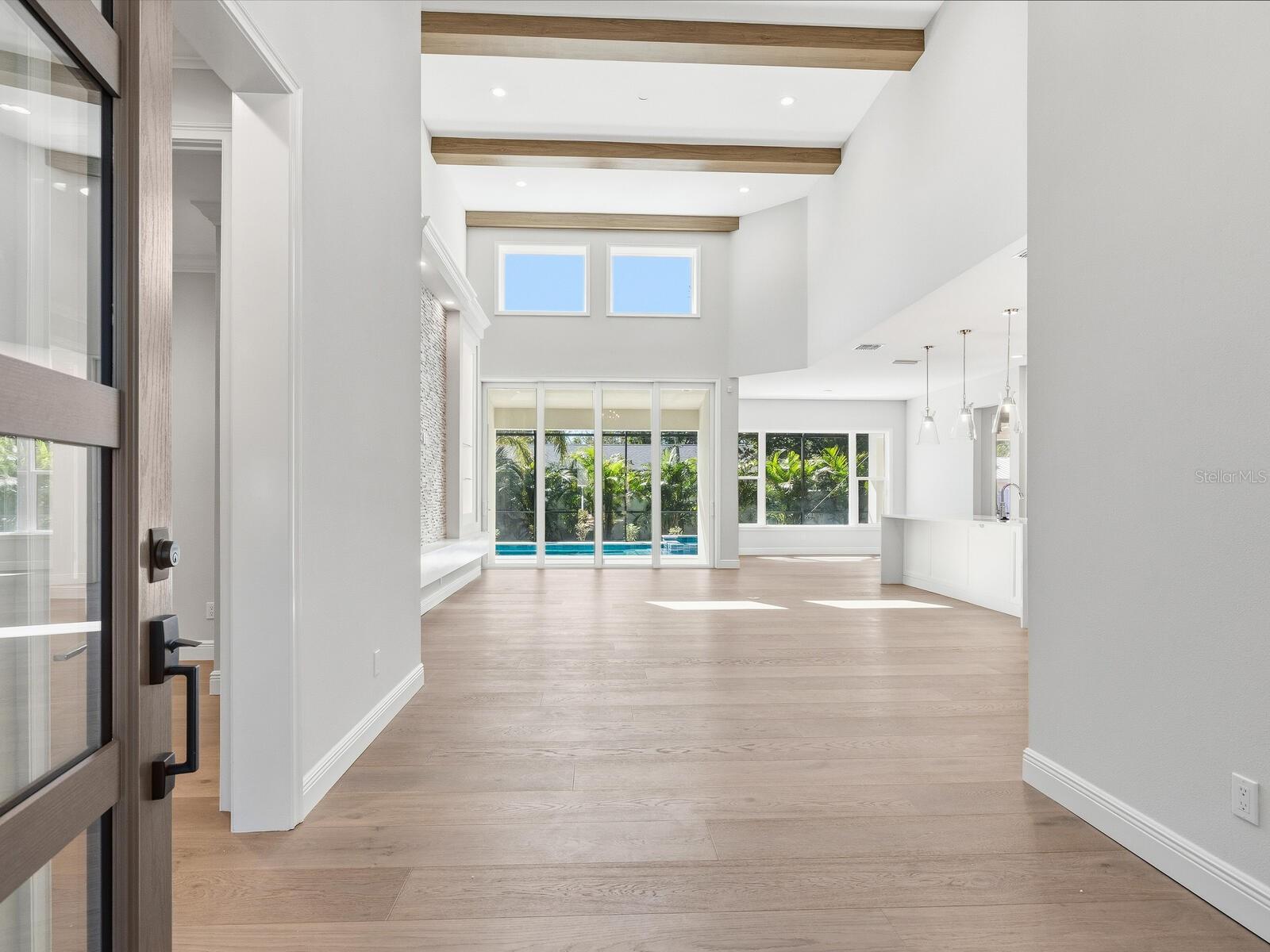 A4674004 Property Photo