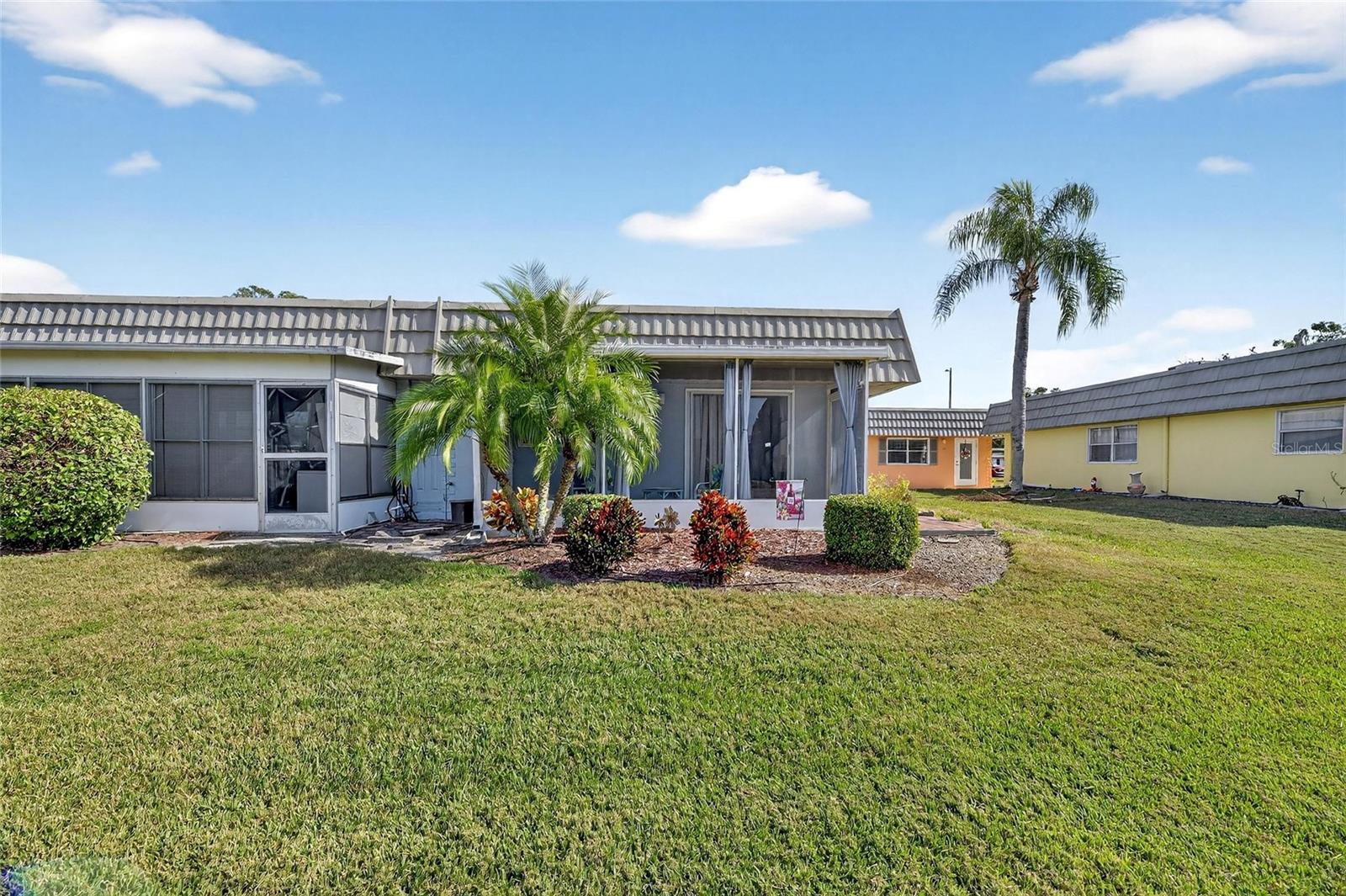 TB8453321 Property Photo