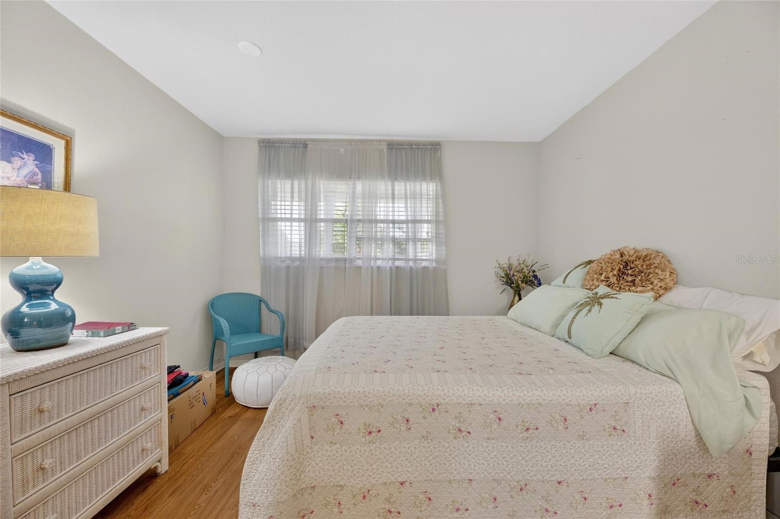 TB8453321 Property Photo