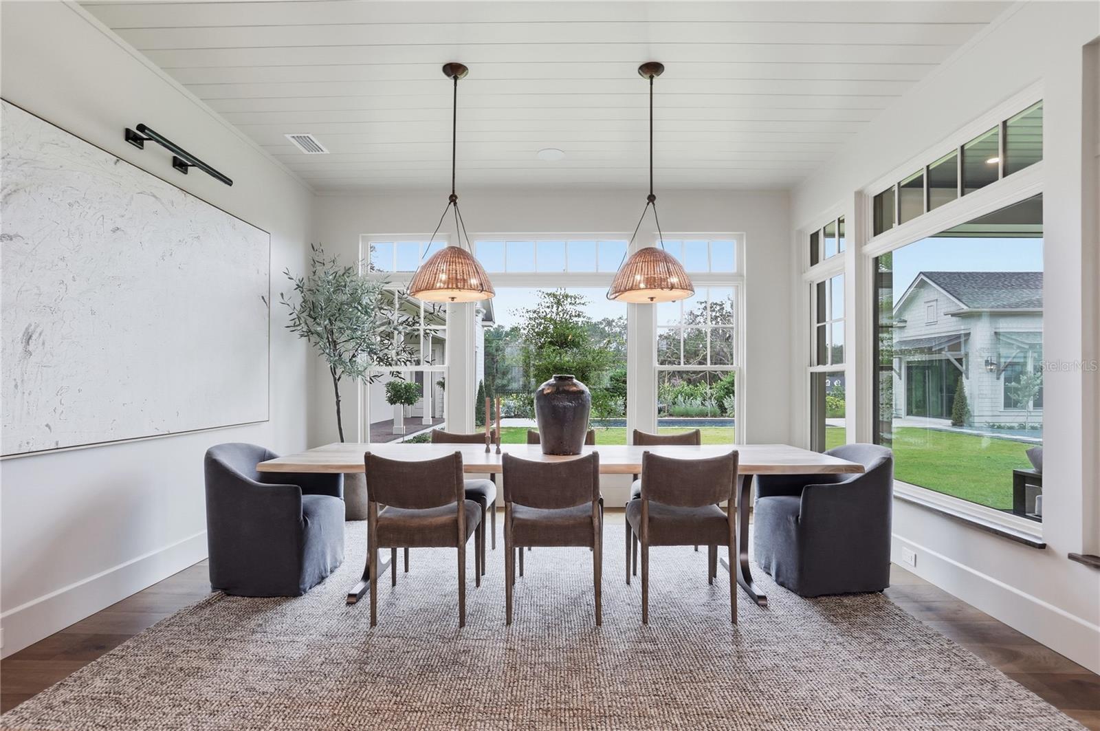 O6364796 Property Photo