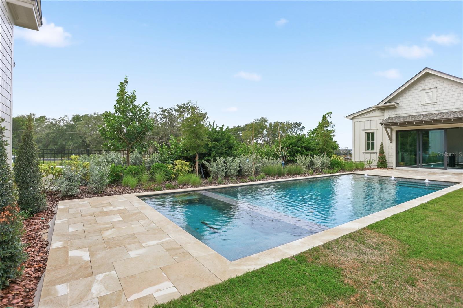 O6364796 Property Photo