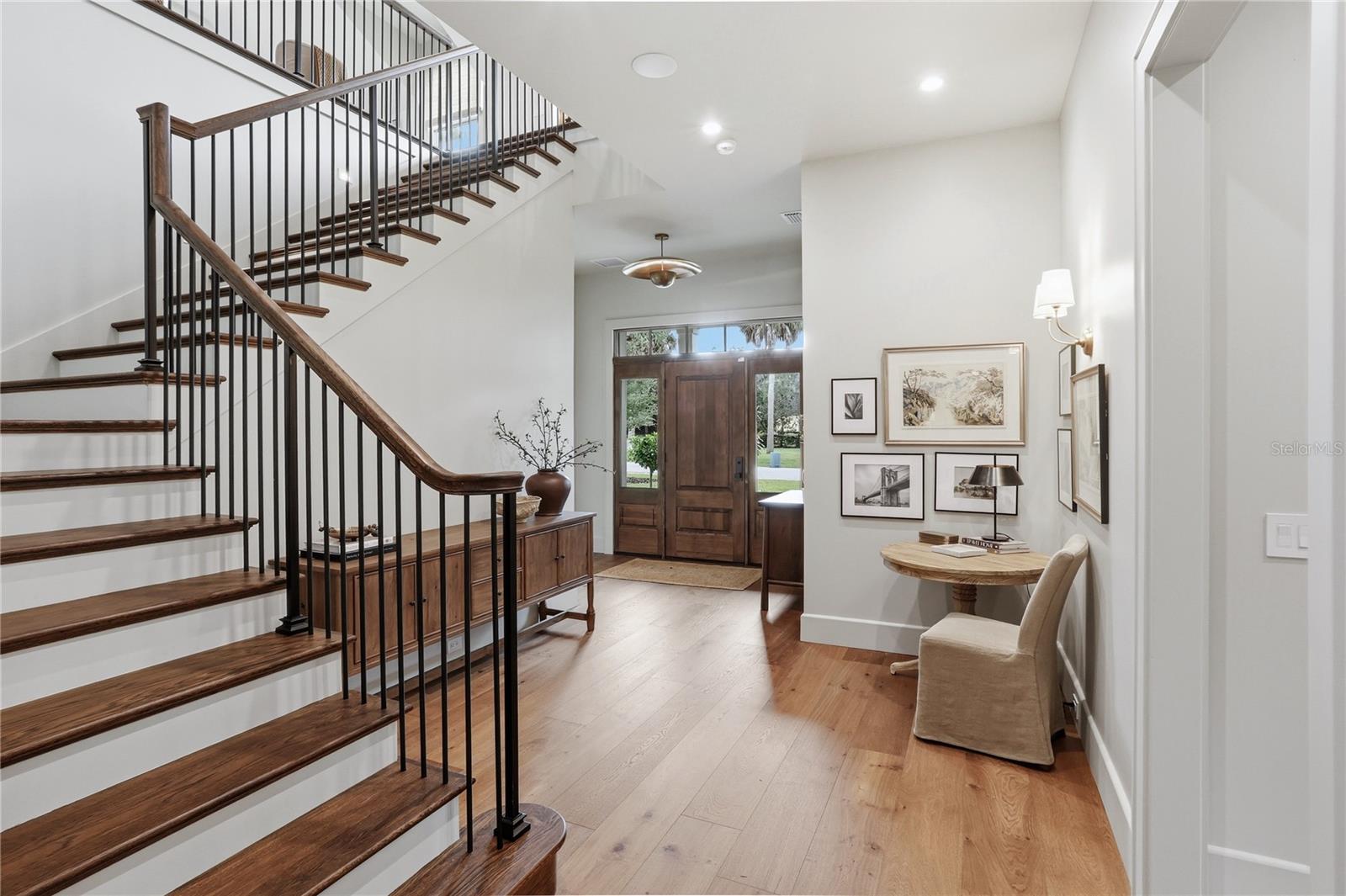 O6364796 Property Photo