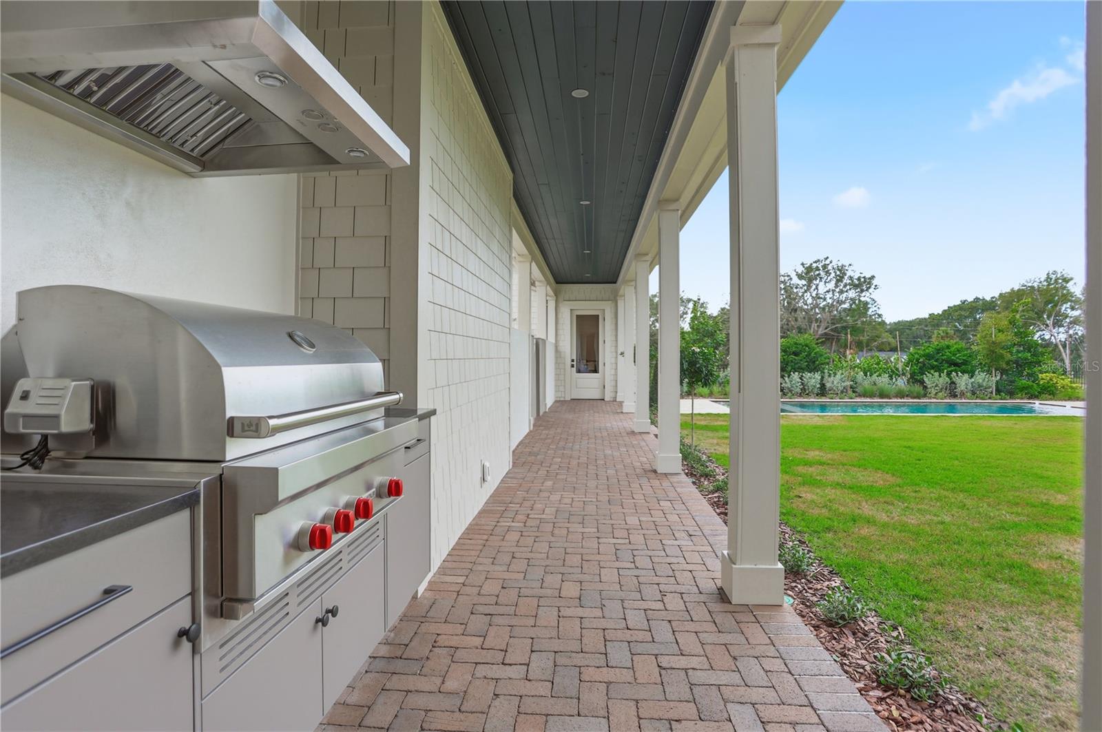 O6364796 Property Photo