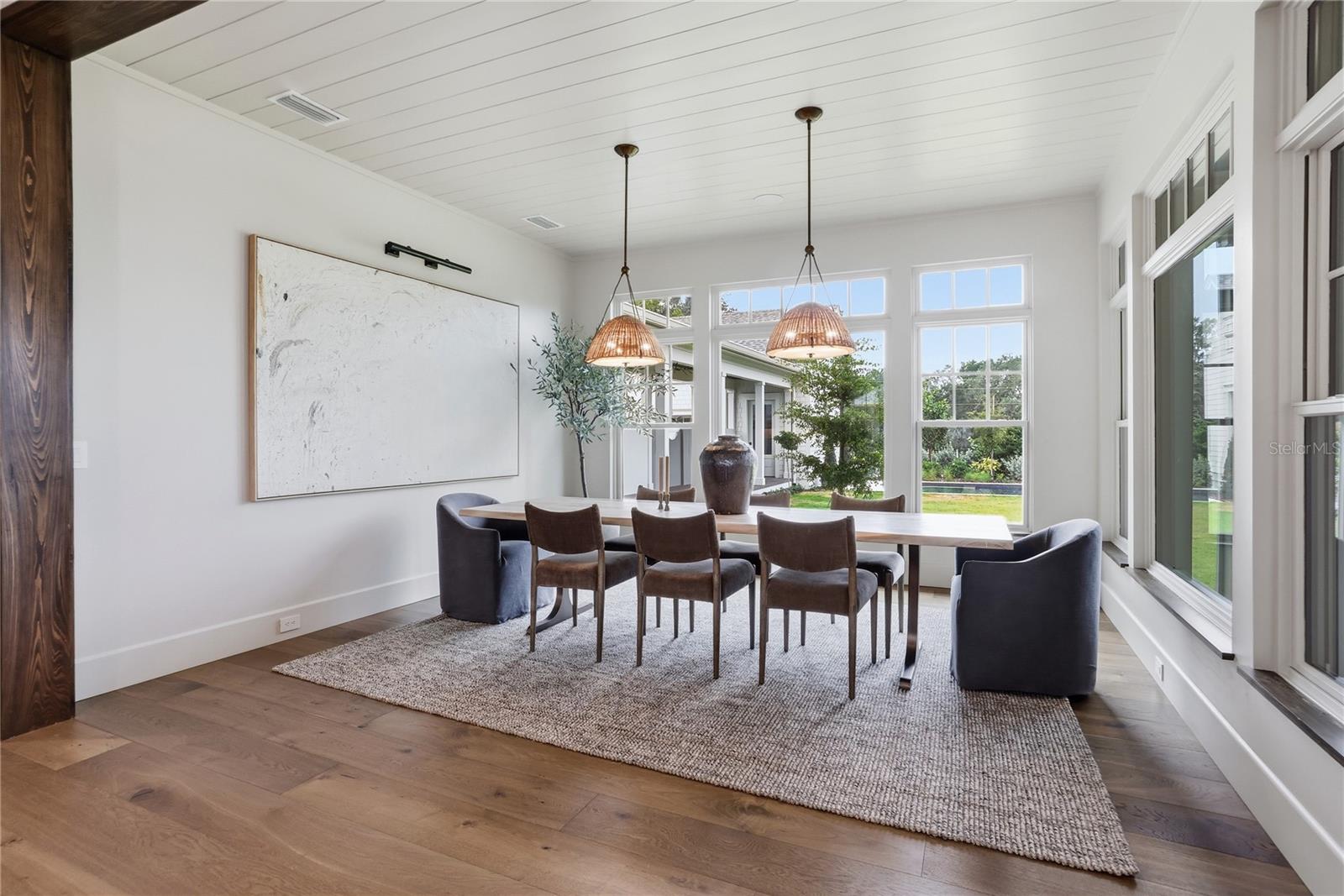 O6364796 Property Photo