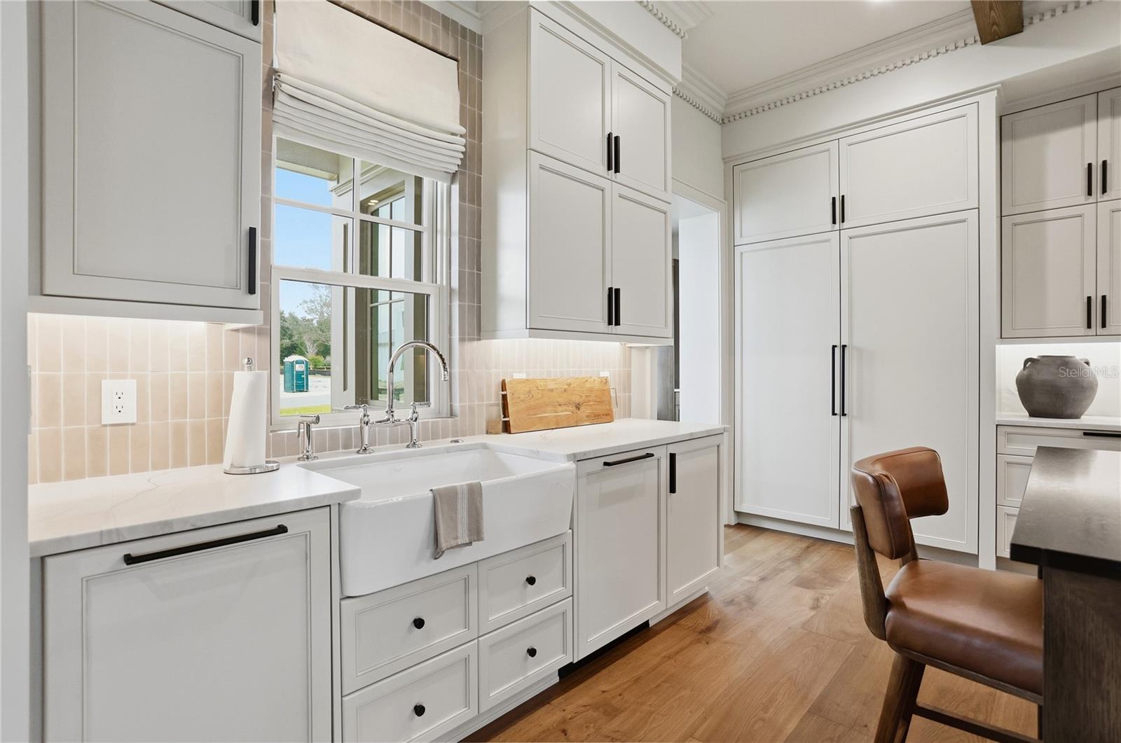 O6364796 Property Photo