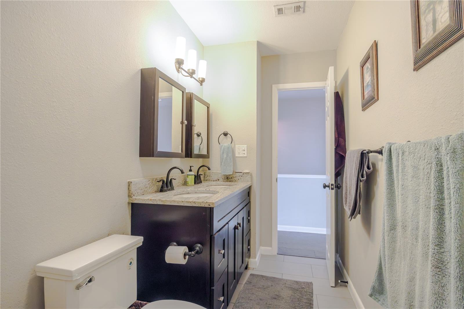 1712 W JETTON AVE #B, TAMPA, FL, 33606