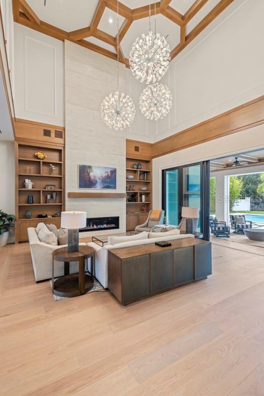 O6364828 Property Photo