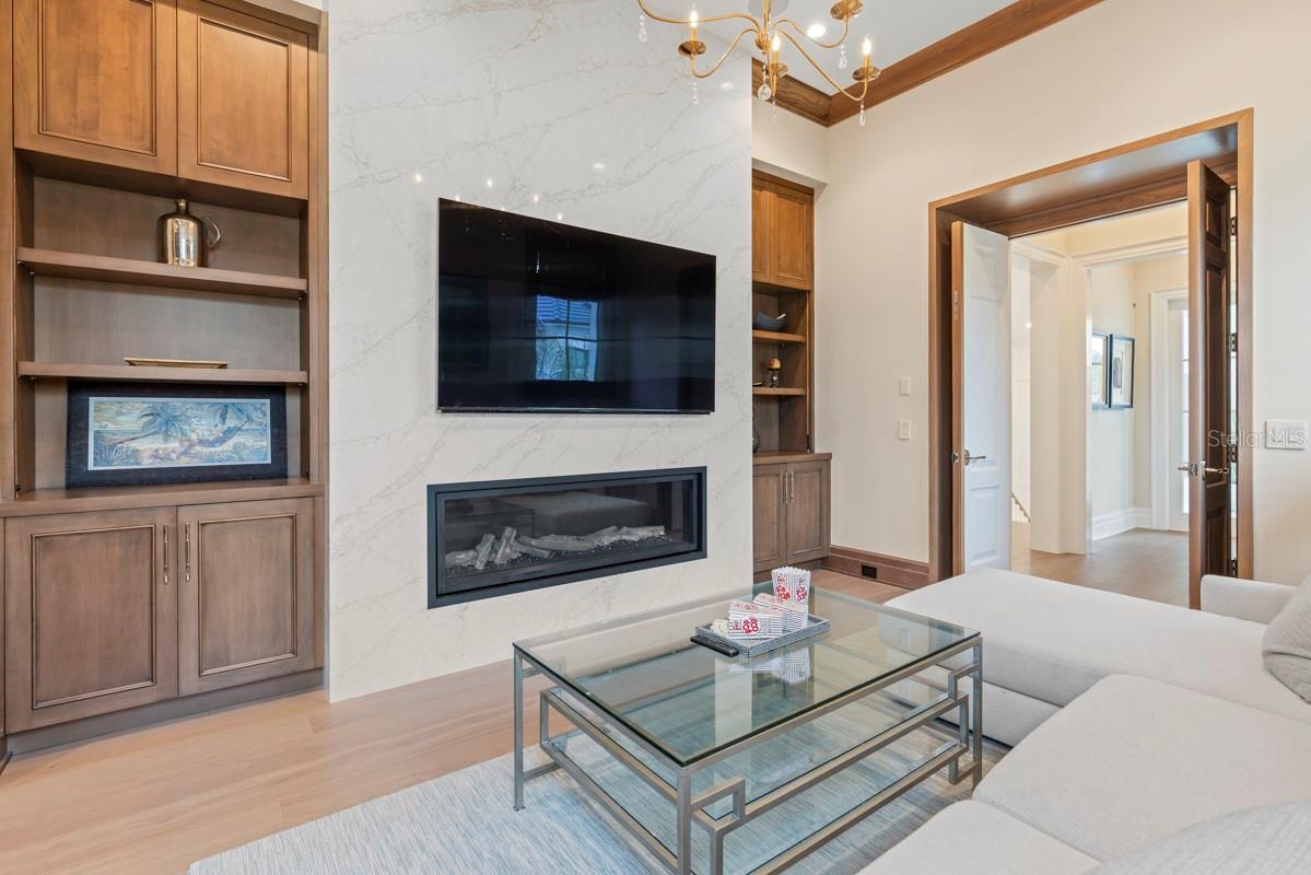 O6364828 Property Photo