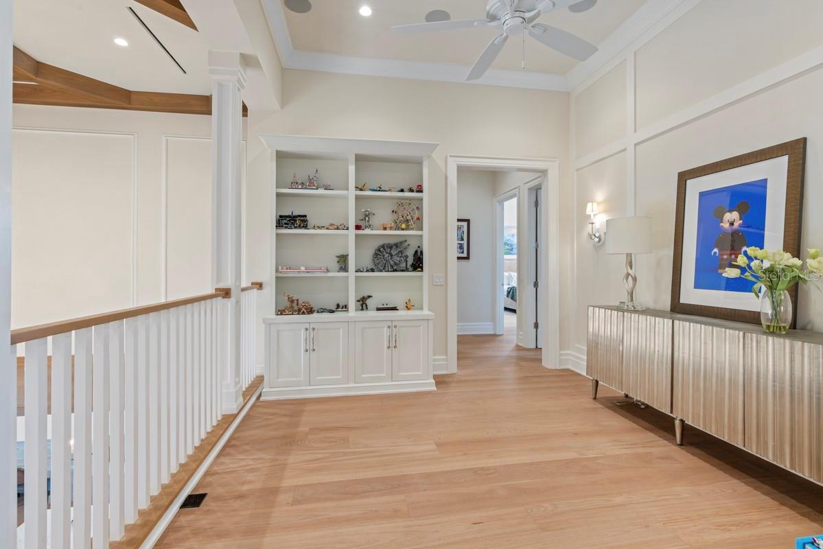 O6364828 Property Photo