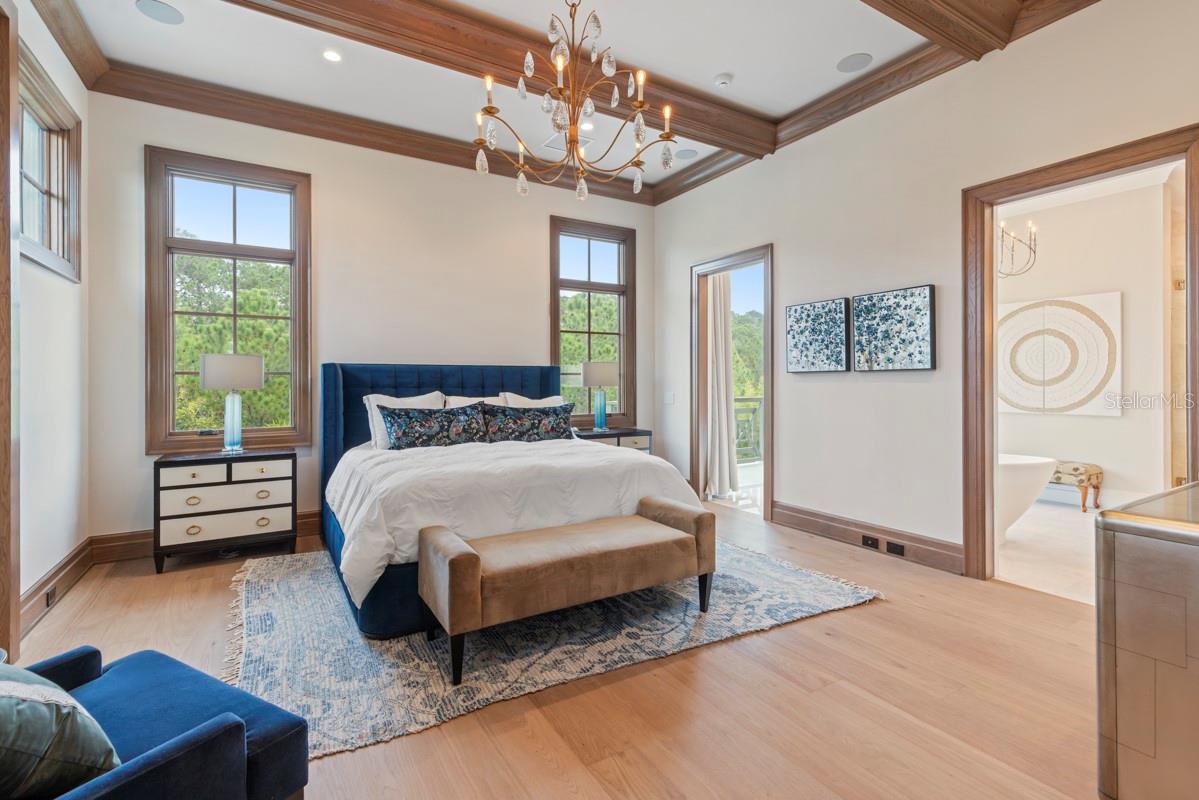 O6364828 Property Photo