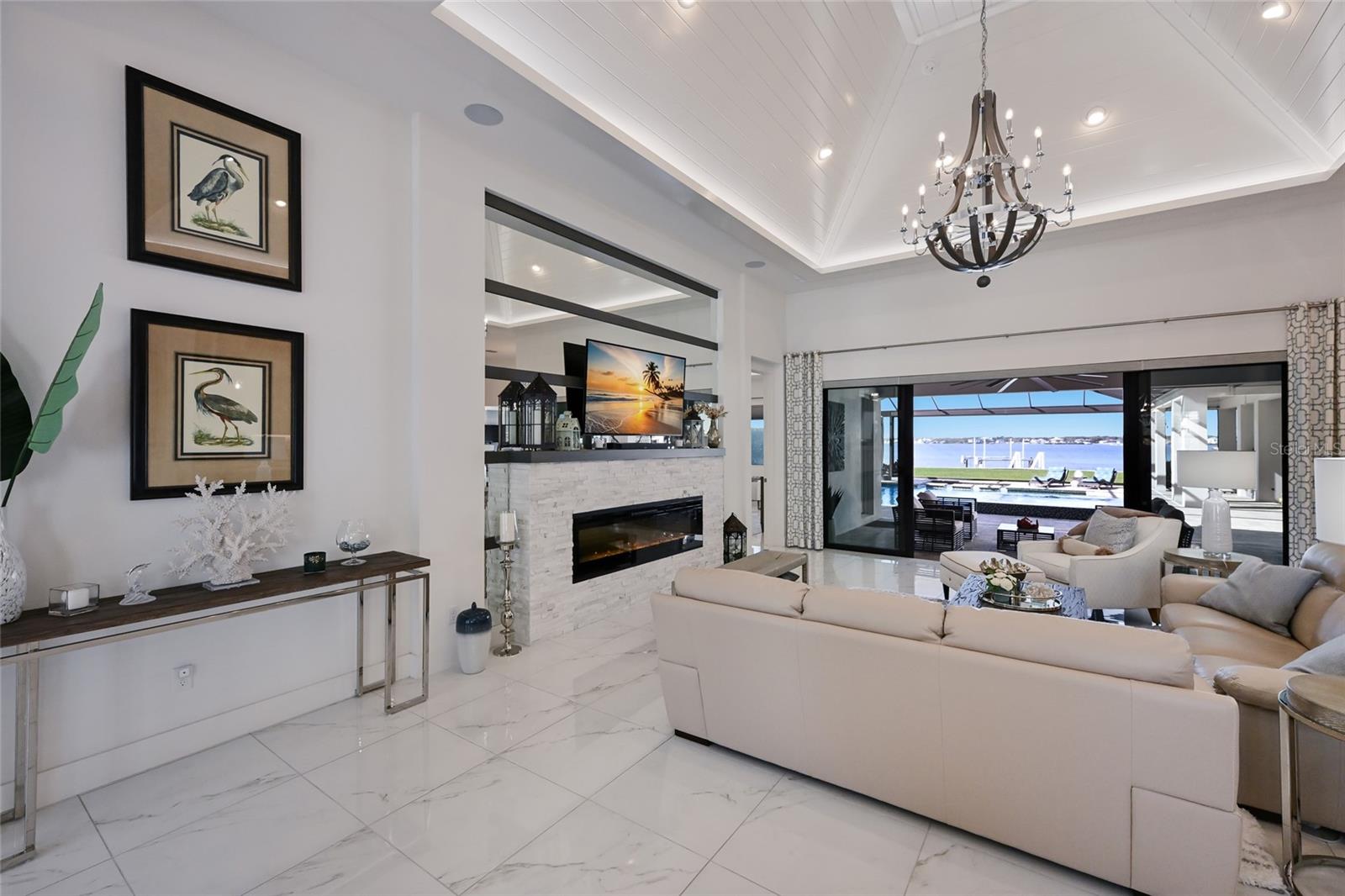 A4674032 Property Photo