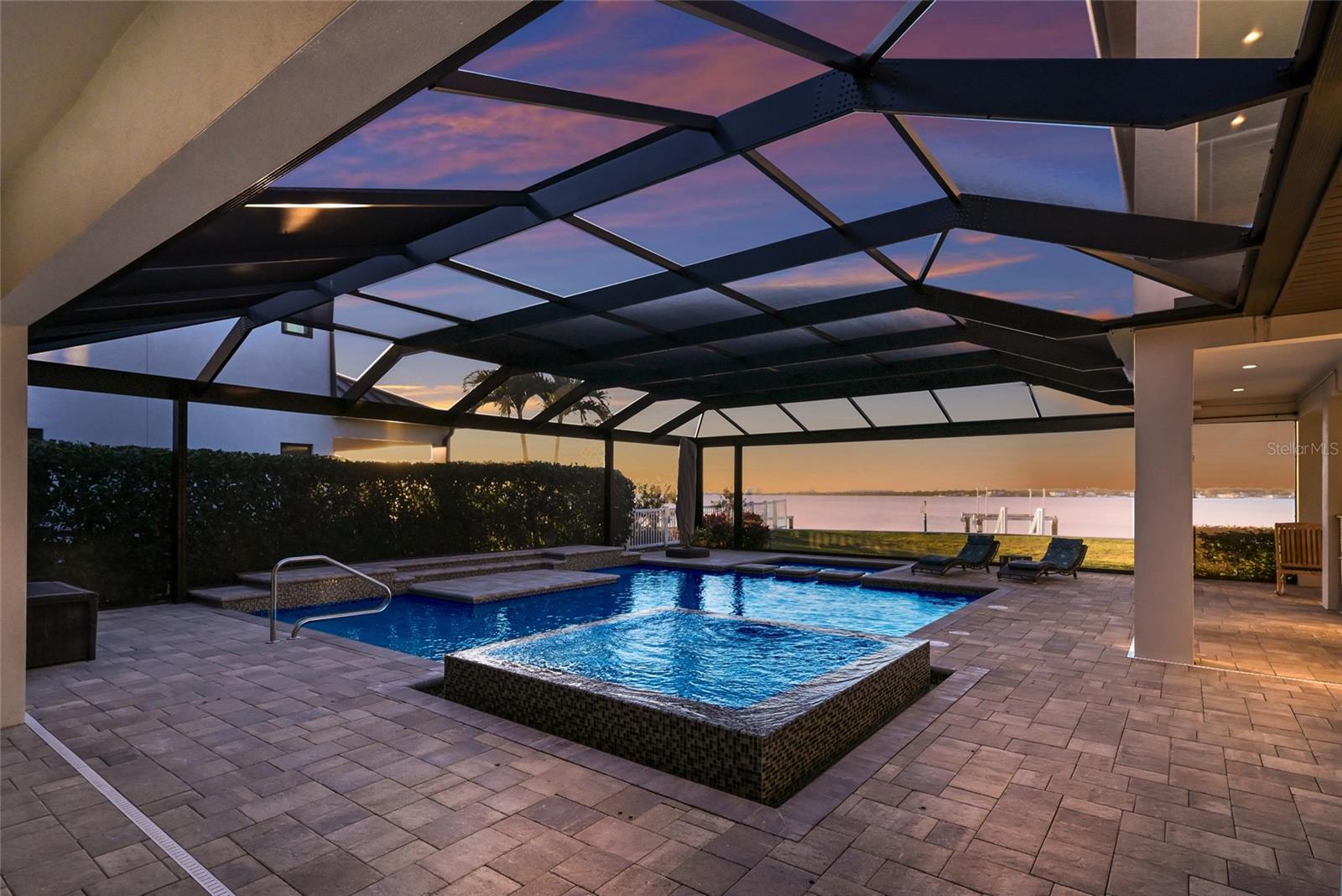 A4674032 Property Photo