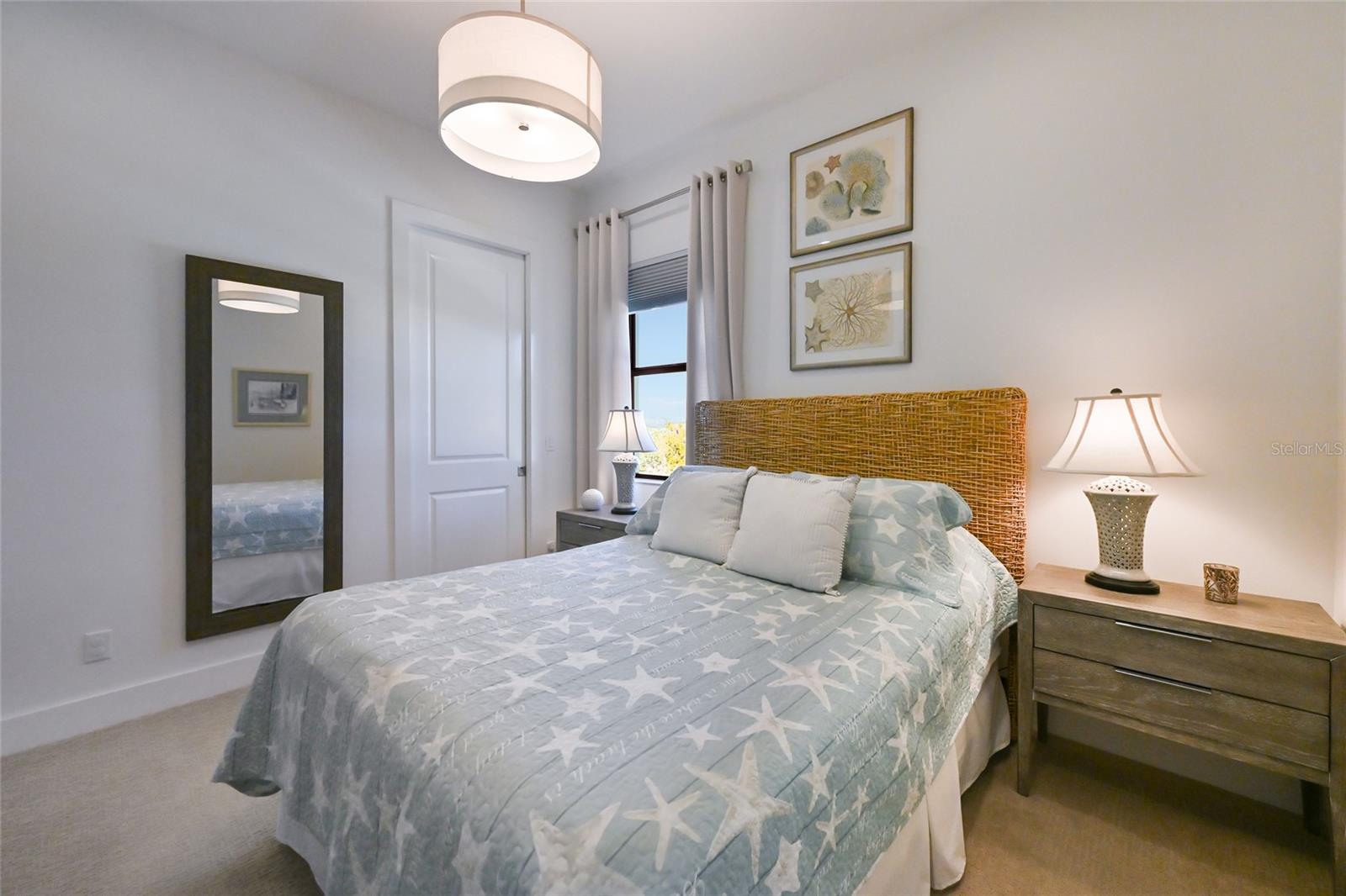 A4674032 Property Photo