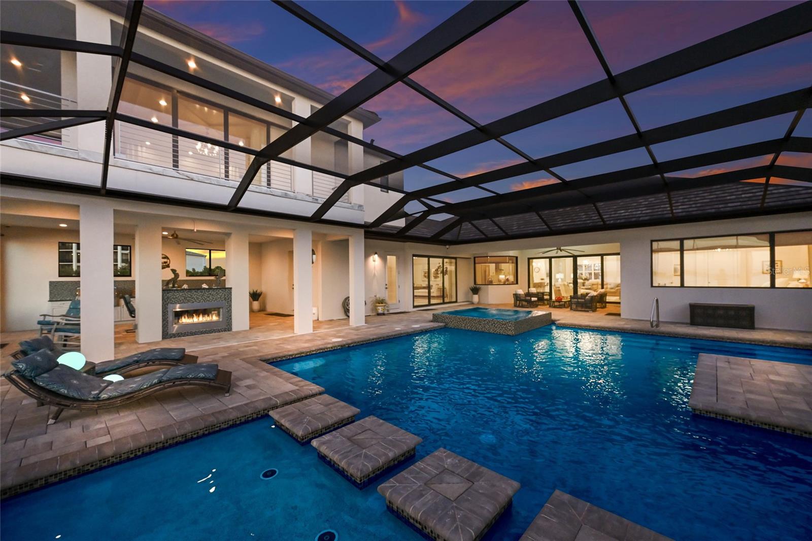 A4674032 Property Photo