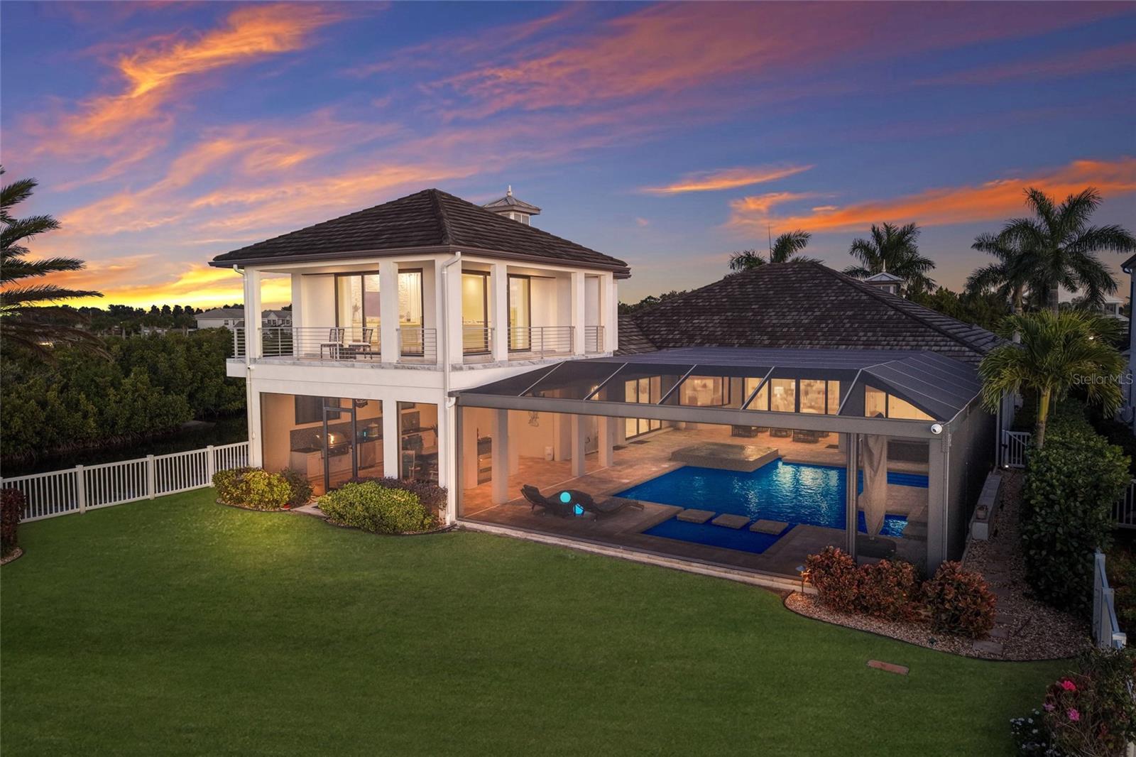 A4674032 Property Photo