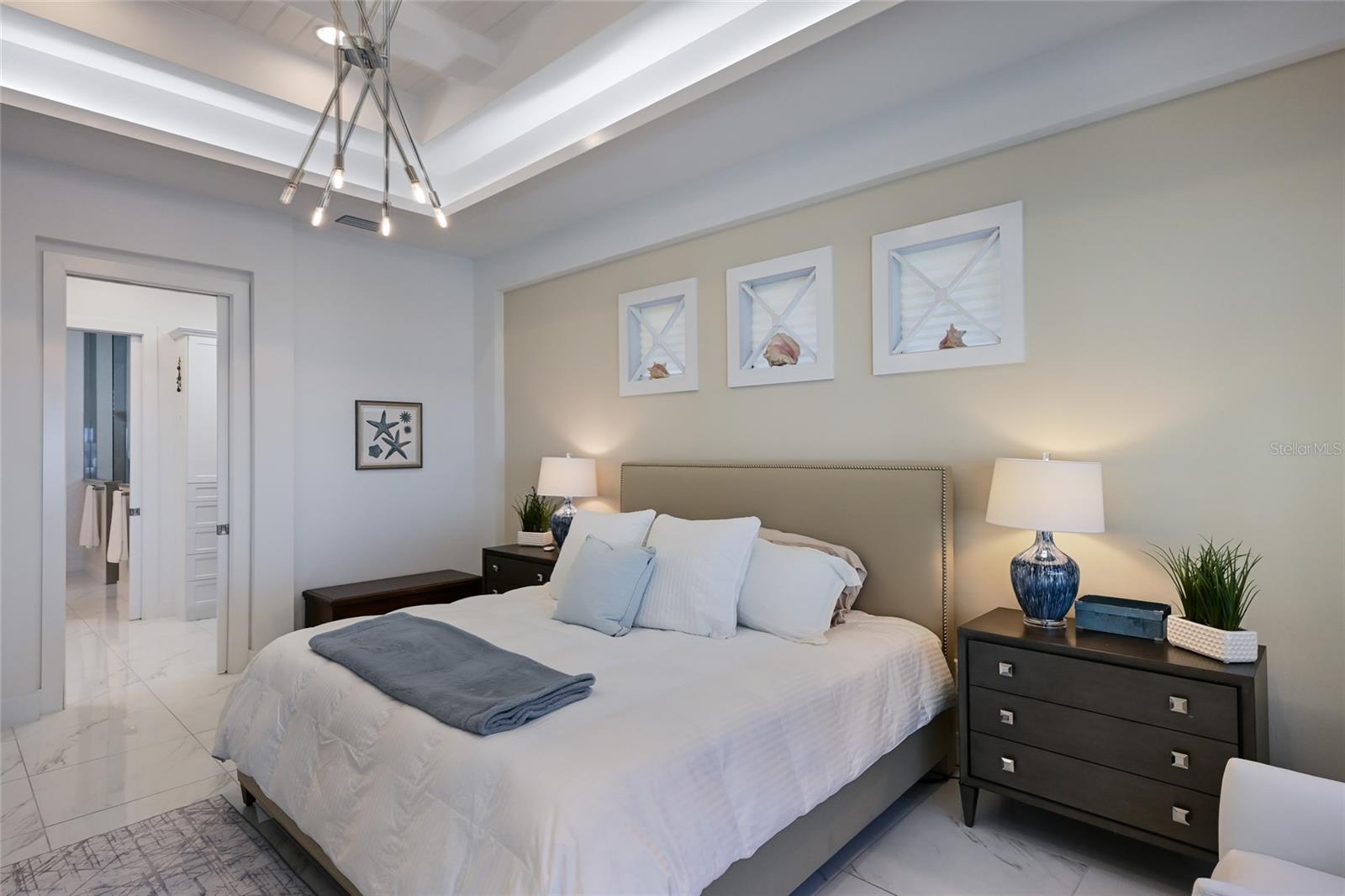 A4674032 Property Photo