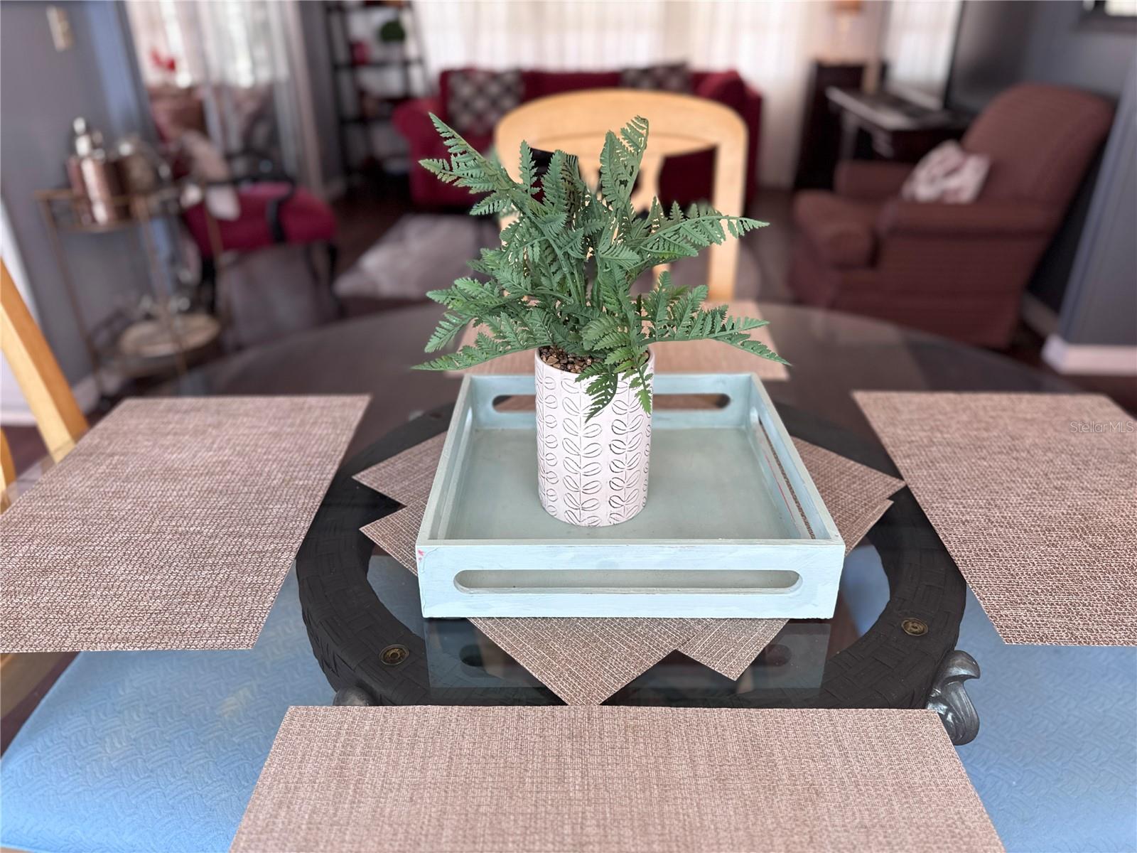 TB8453493 Property Photo