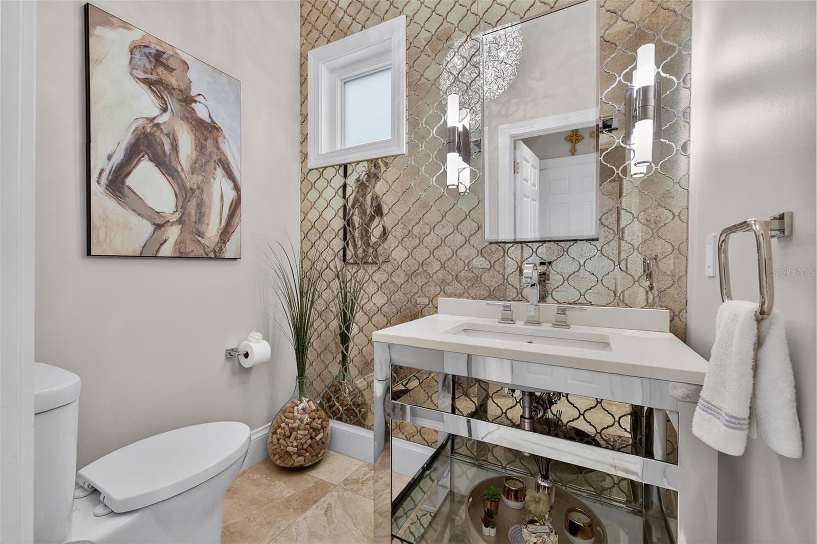 TB8453517 Property Photo