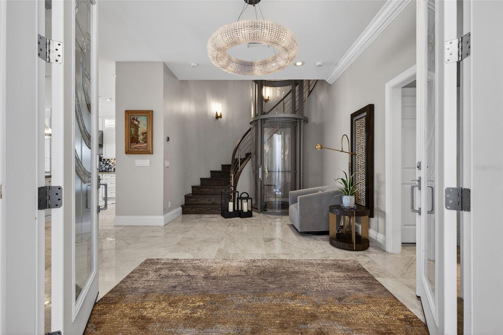 TB8453517 Property Photo