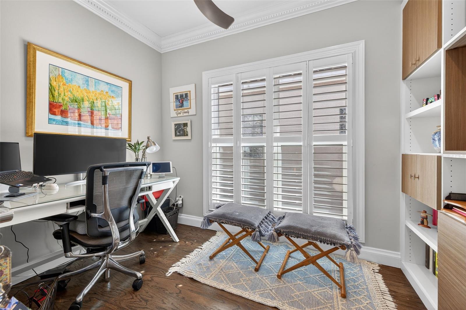 TB8453517 Property Photo