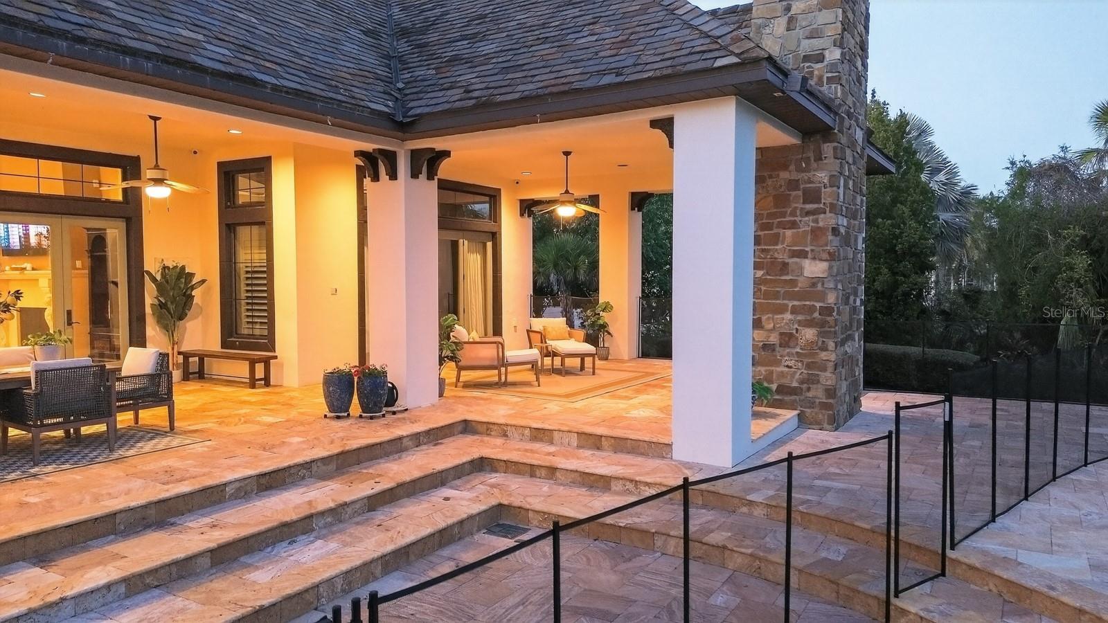 TB8453617 Property Photo