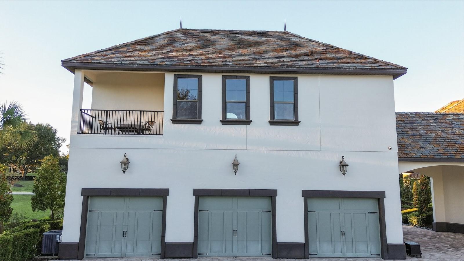 TB8453617 Property Photo