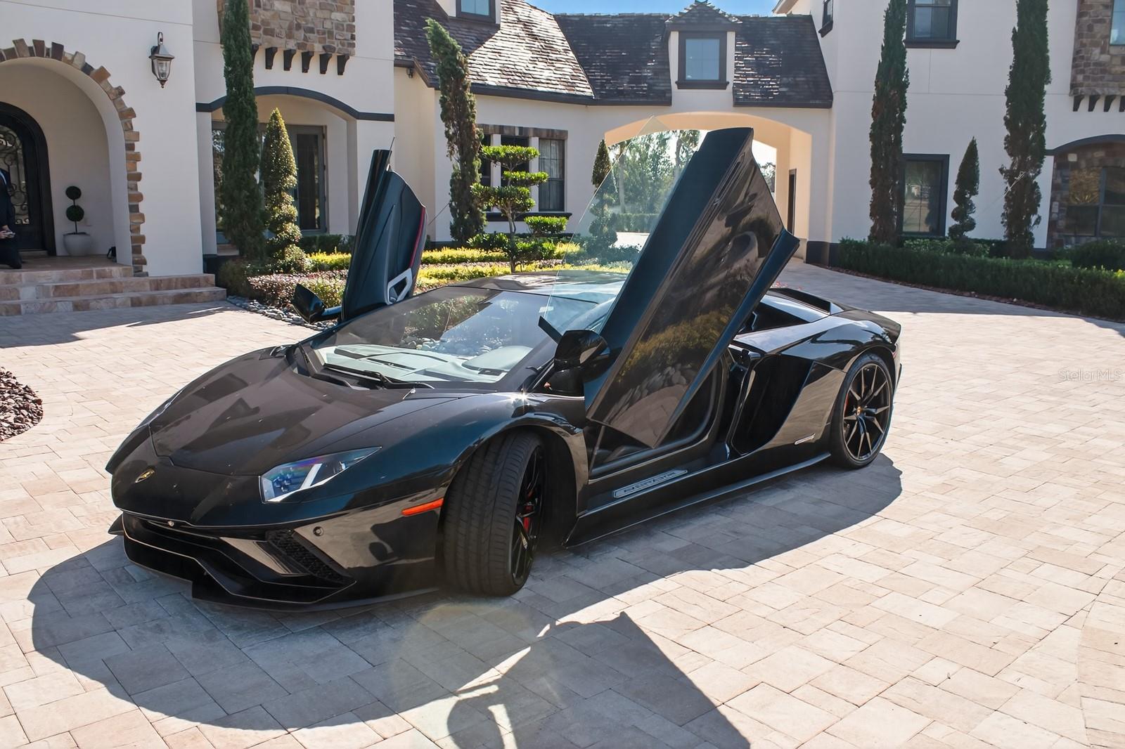 TB8453617 Property Photo