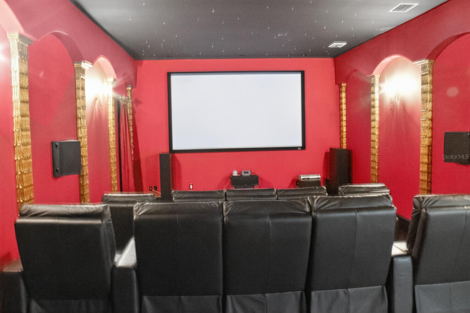 TB8453617 Property Photo