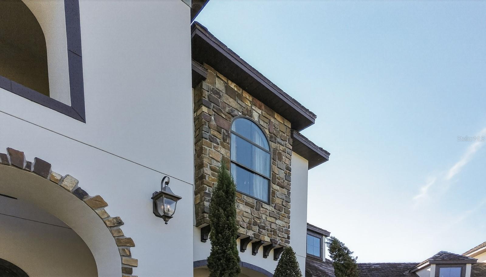 TB8453617 Property Photo