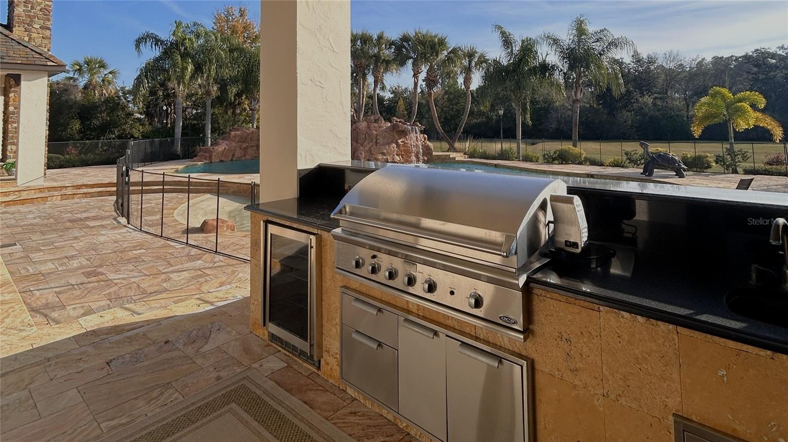 TB8453617 Property Photo