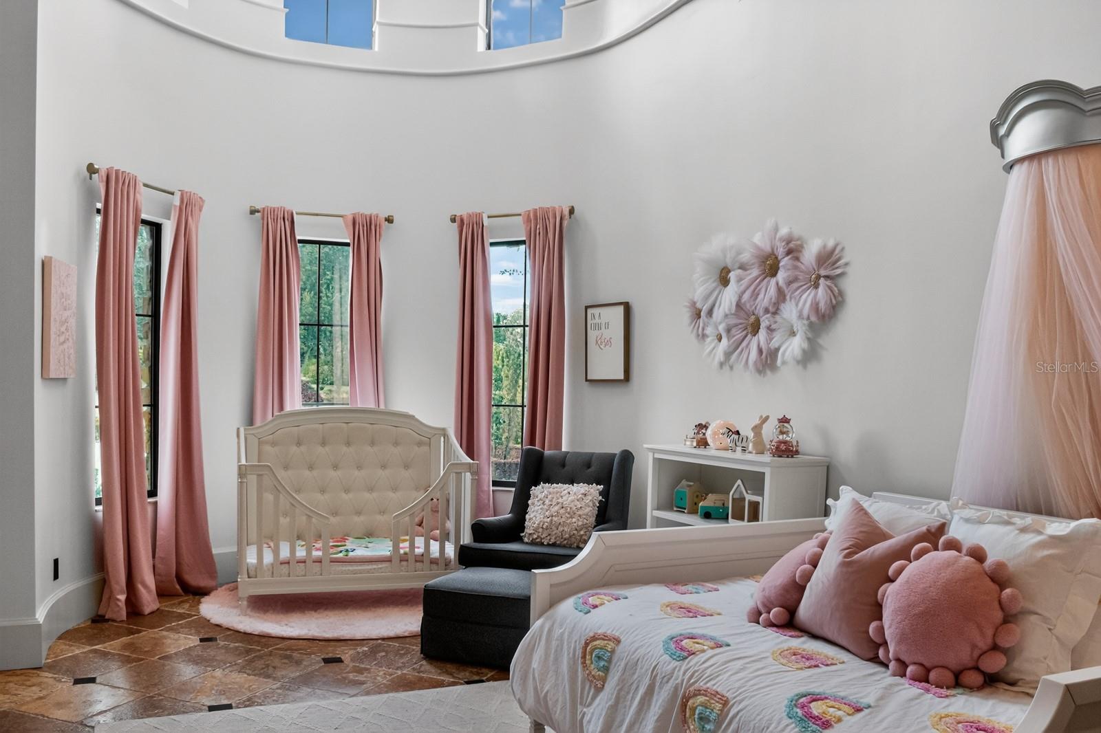 TB8453617 Property Photo