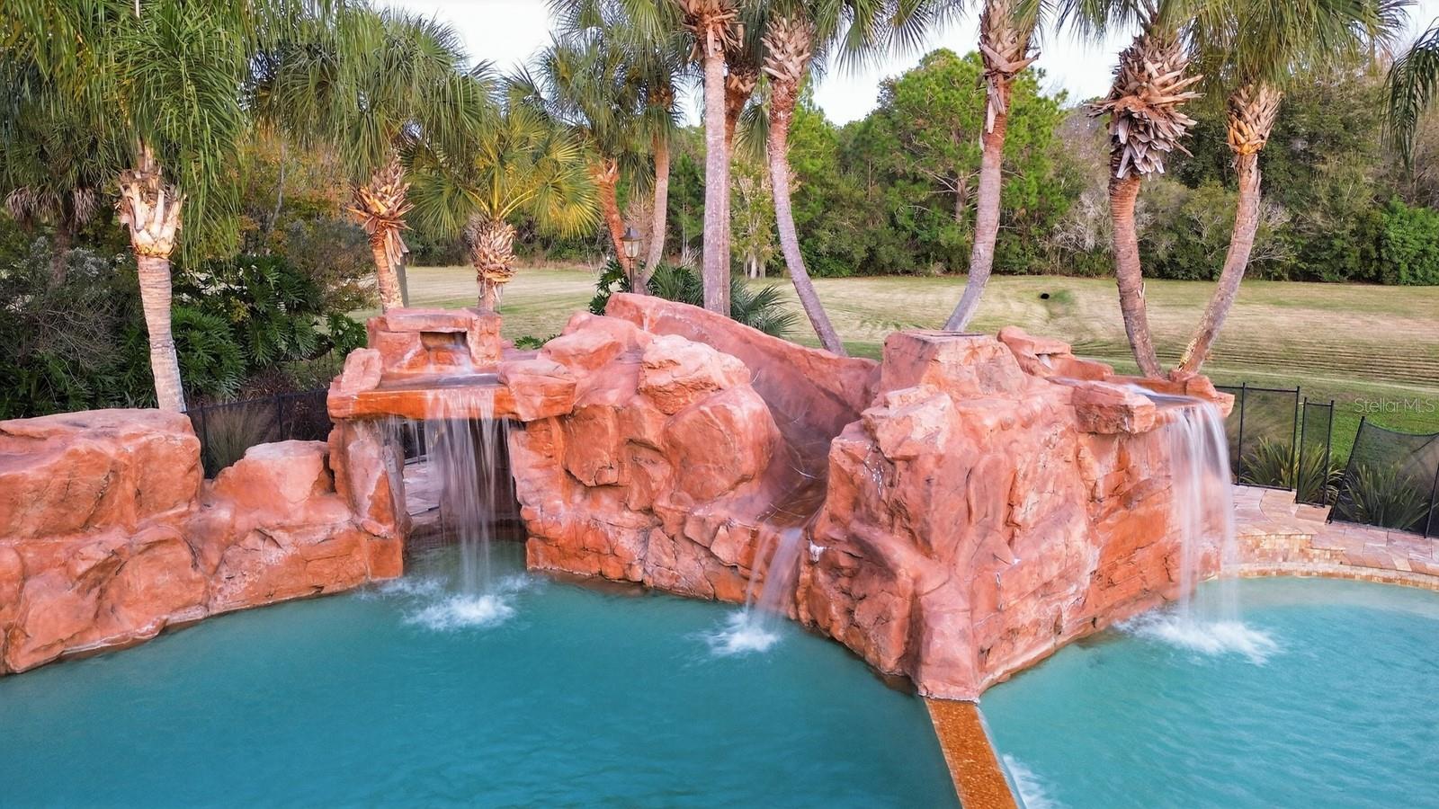 TB8453617 Property Photo