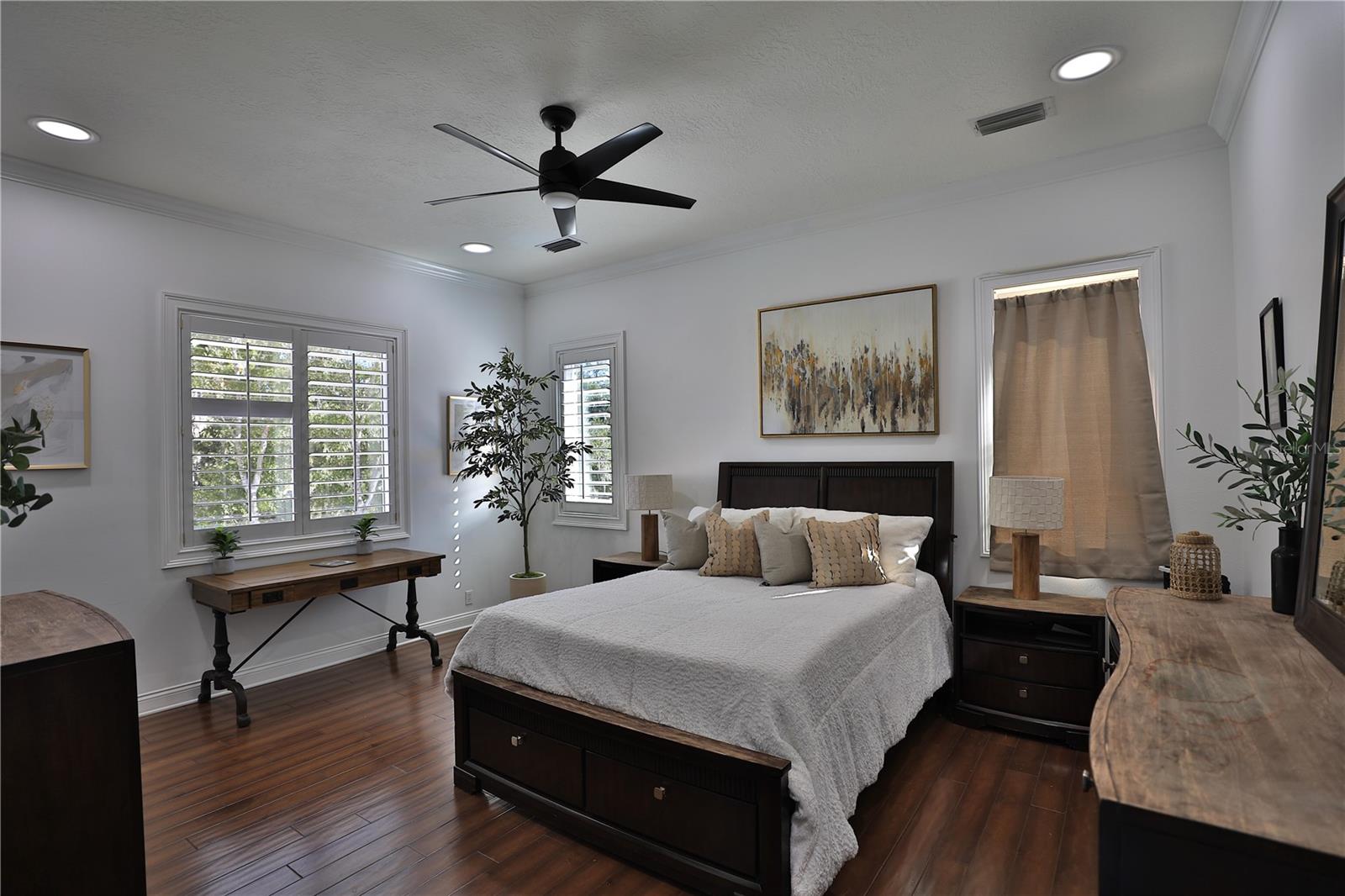 OM714536 Property Photo