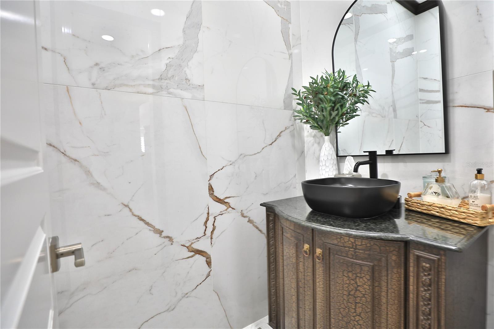 OM714536 Property Photo