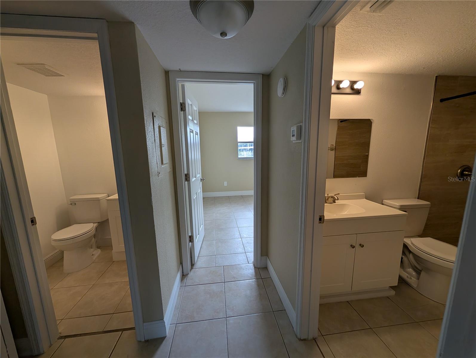 W7881200 Property Photo