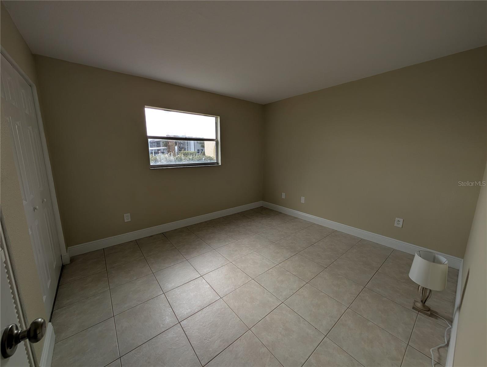 W7881200 Property Photo