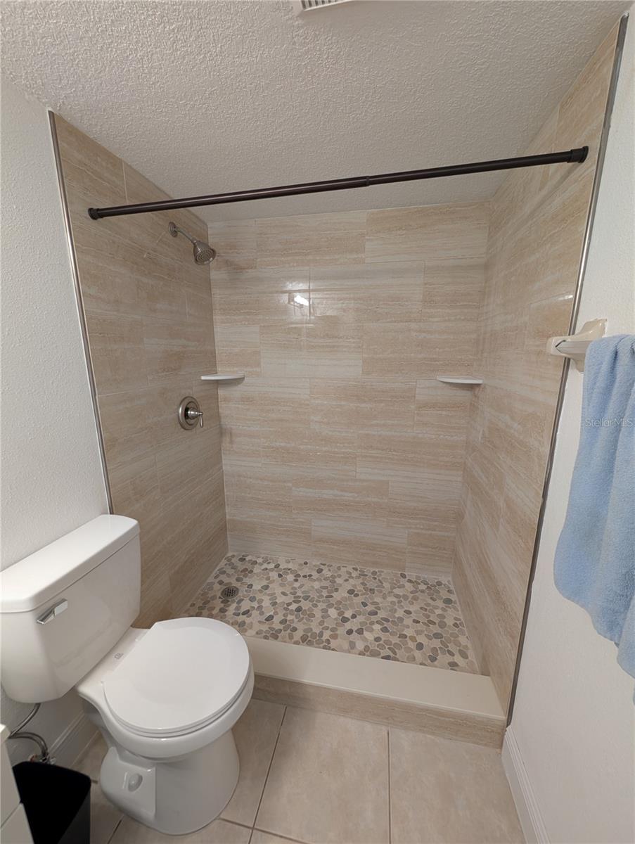 W7881200 Property Photo