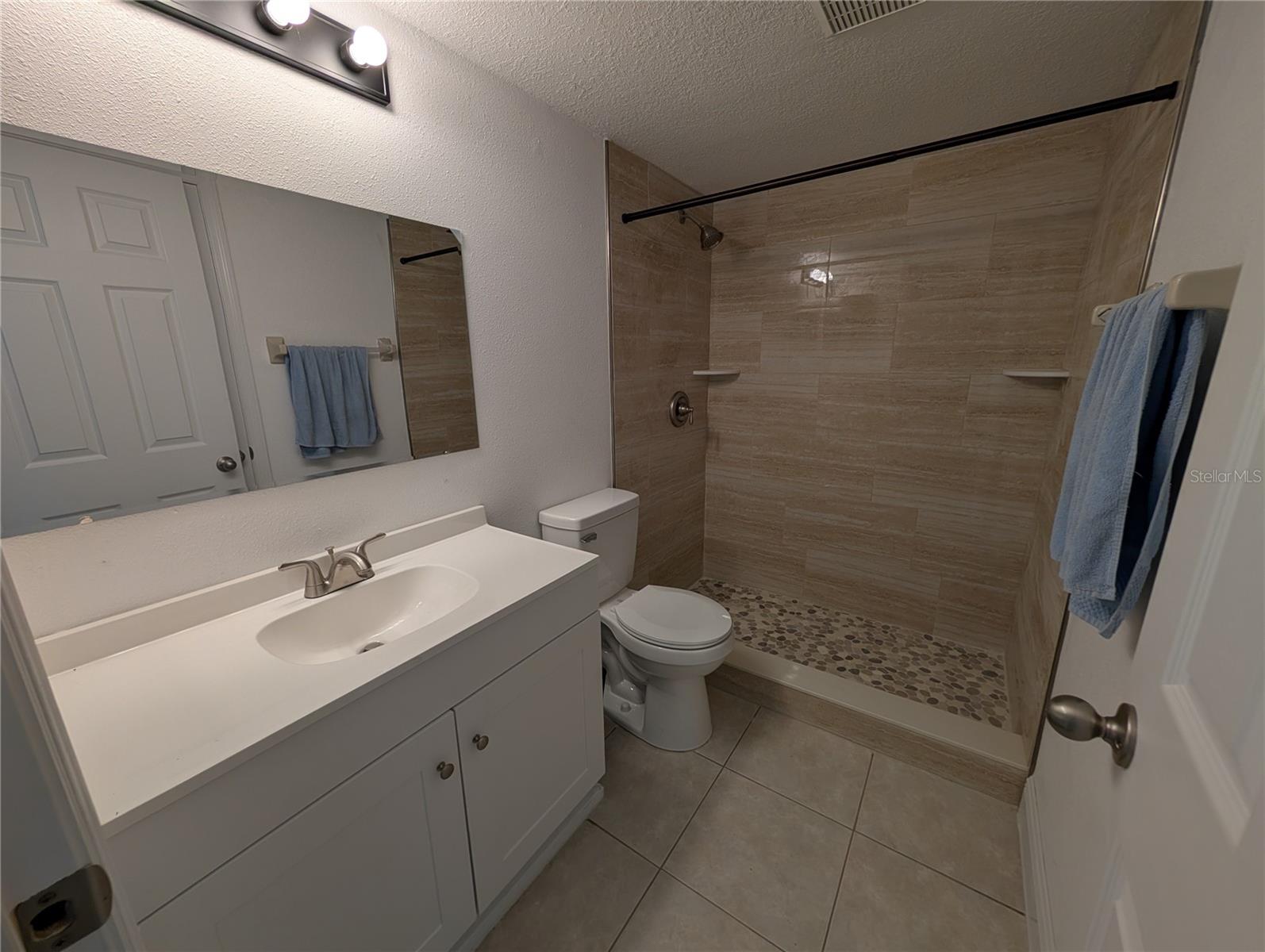 W7881200 Property Photo